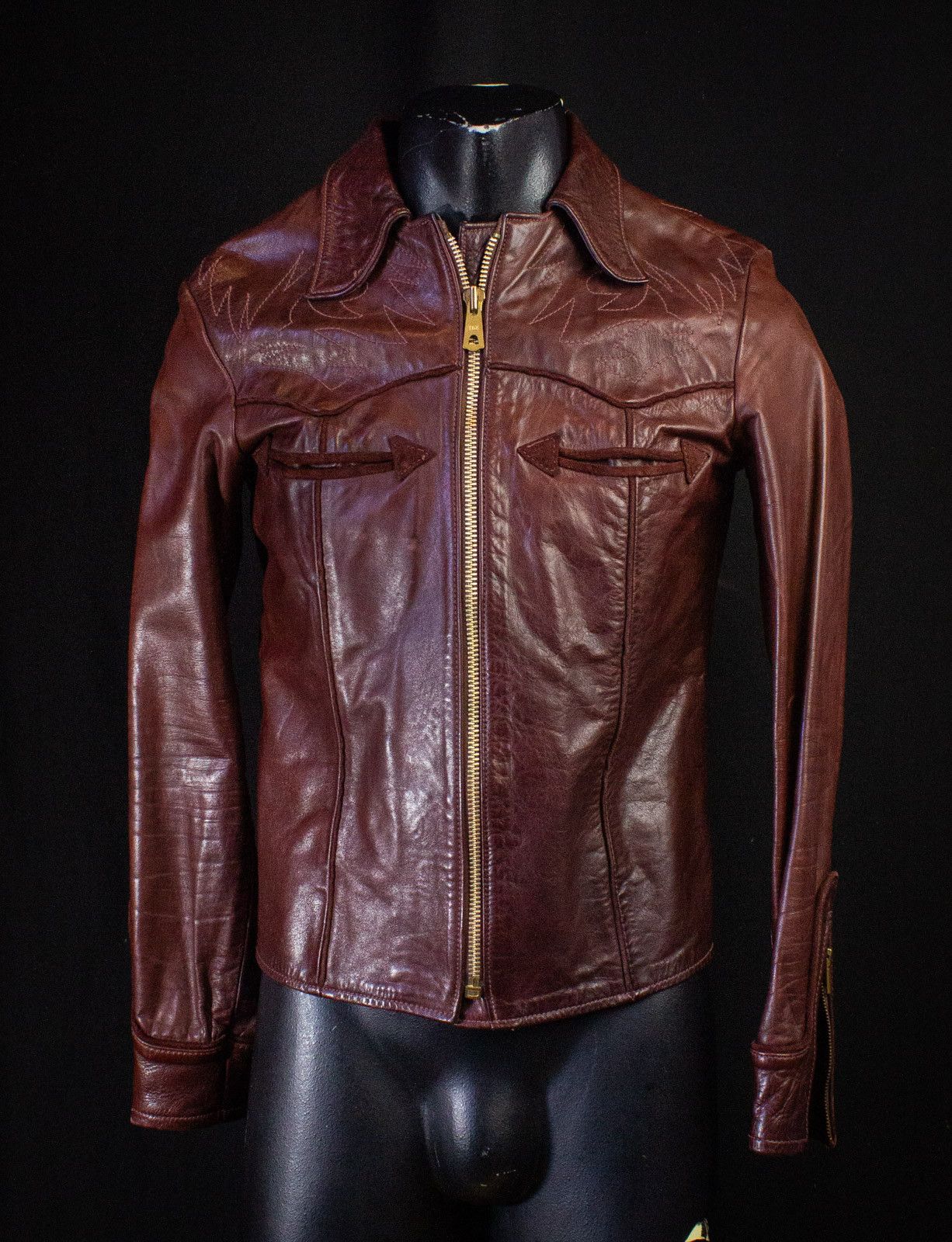 Image of Vintage East West Musical Instruments Stitched Jacket 70's in Burgundy, Men's (Size Small)