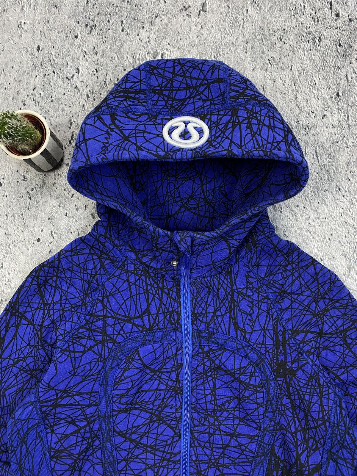 Japanese Brand × Lululemon Lululemon Hoodie ZIP Streetwear USA Size S / US 4 / IT 40 - 4 Thumbnail