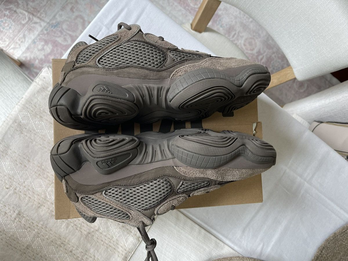 Adidas × Yeezy Adidas Yeezy 500 Size US 9 / EU 42 - 2 Thumbnail