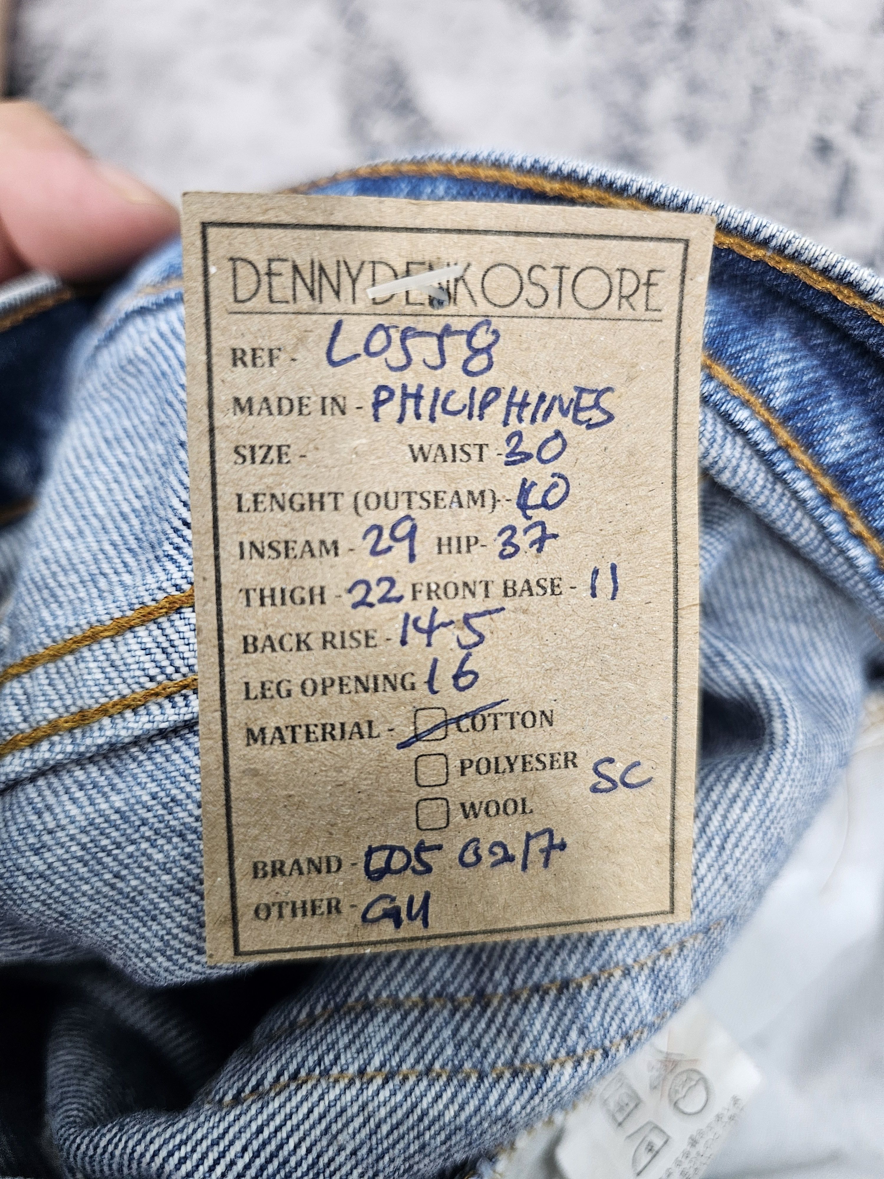 Levi's Vintage Clothing Vtg LEVIS 505 Straight Cut Faded Blue Jeans L0558 Size 30X29 Size US 30 / EU 46 - 13 Thumbnail