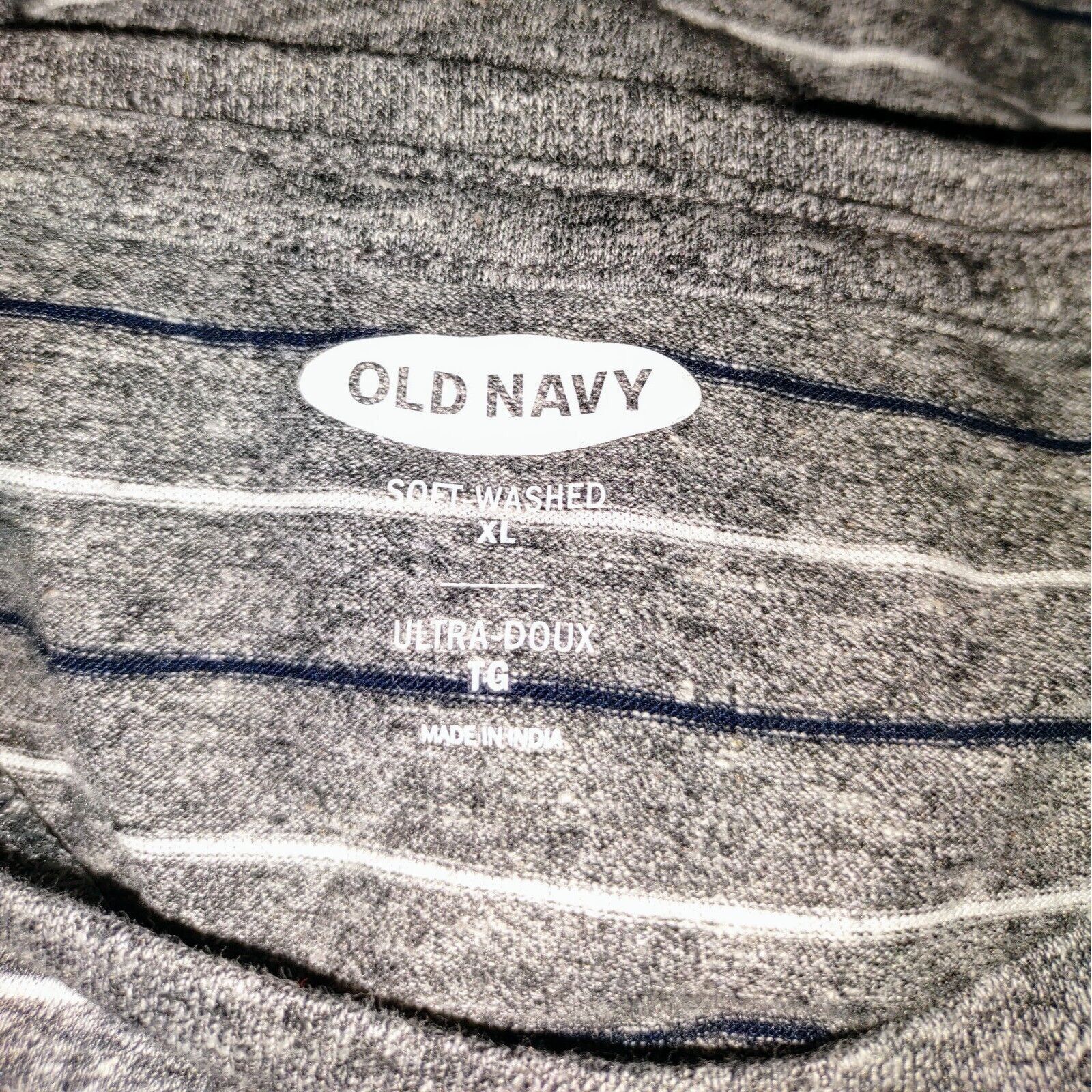 Old Navy Old Navy T Shirt Multicolor Men Size US XL / EU 56 / 4 - 6 Thumbnail