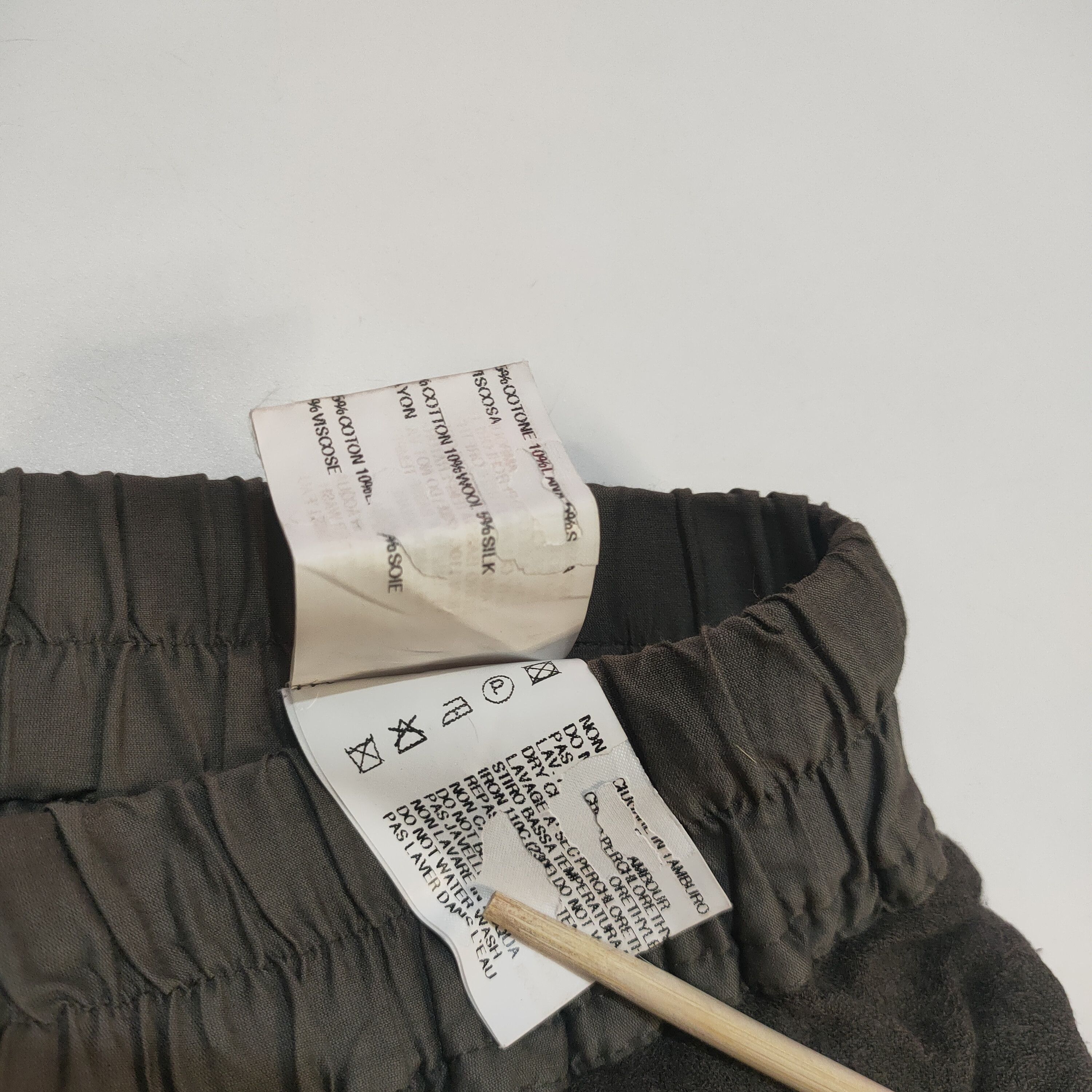 Rick Owens Rick Owens Cyclops S/S16 Drawstring Shorts in Beige Satin Size US 26 / EU 42 - 9 Thumbnail