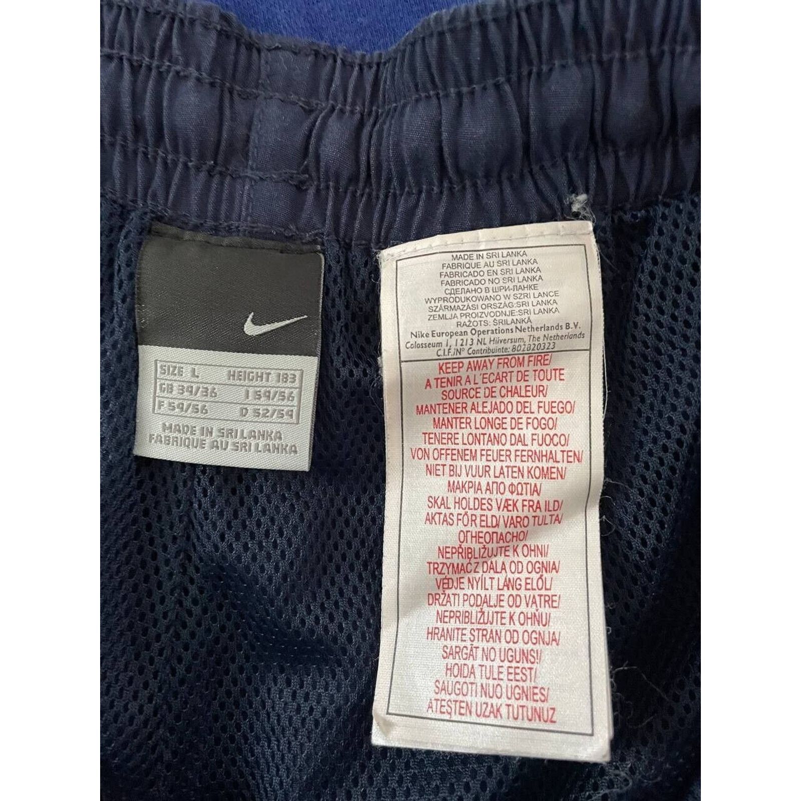 Nike × Vintage Vintage Nike Navy Shorts Men's Large Retro Sportswear Size US 34 / EU 50 - 3 Thumbnail