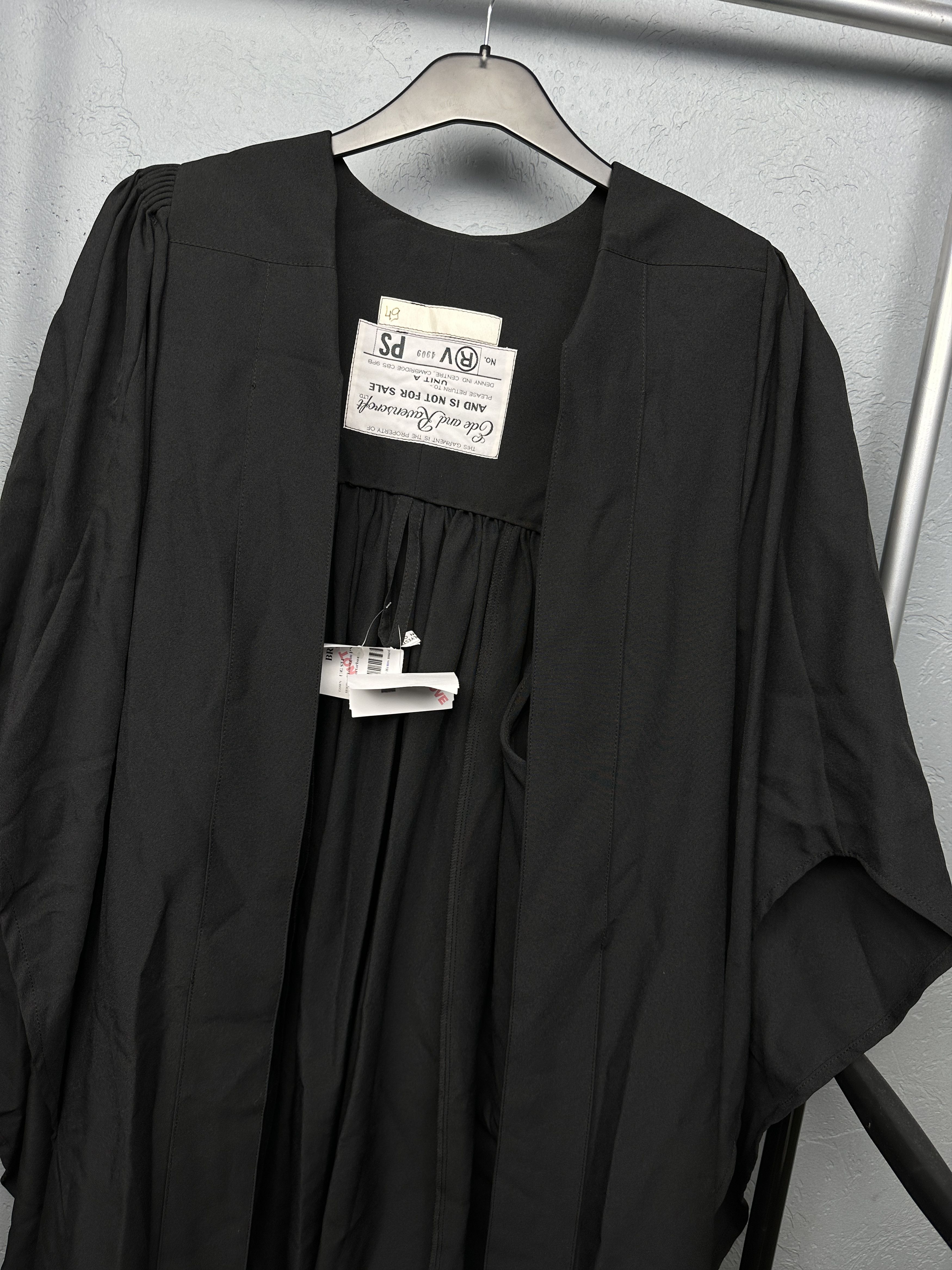 Vintage Ede & Ravenscroft Cambridge Academic Graduation Gown Size US L / EU 52-54 / 3 - 2 Thumbnail