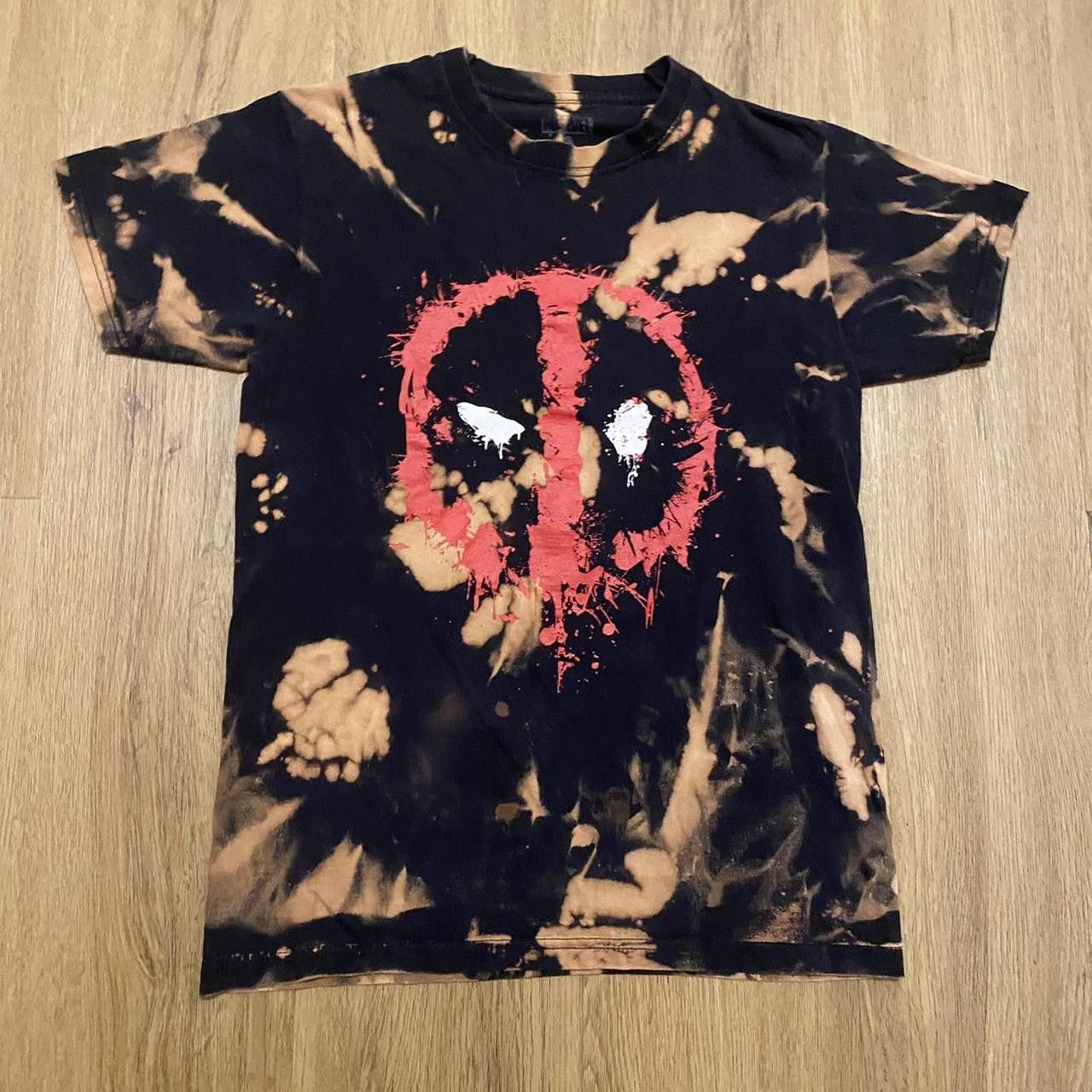 Marvel Comics Deadpool tie dye tee in black and pink Size US S / EU 44-46 / 1 - 1 Thumbnail