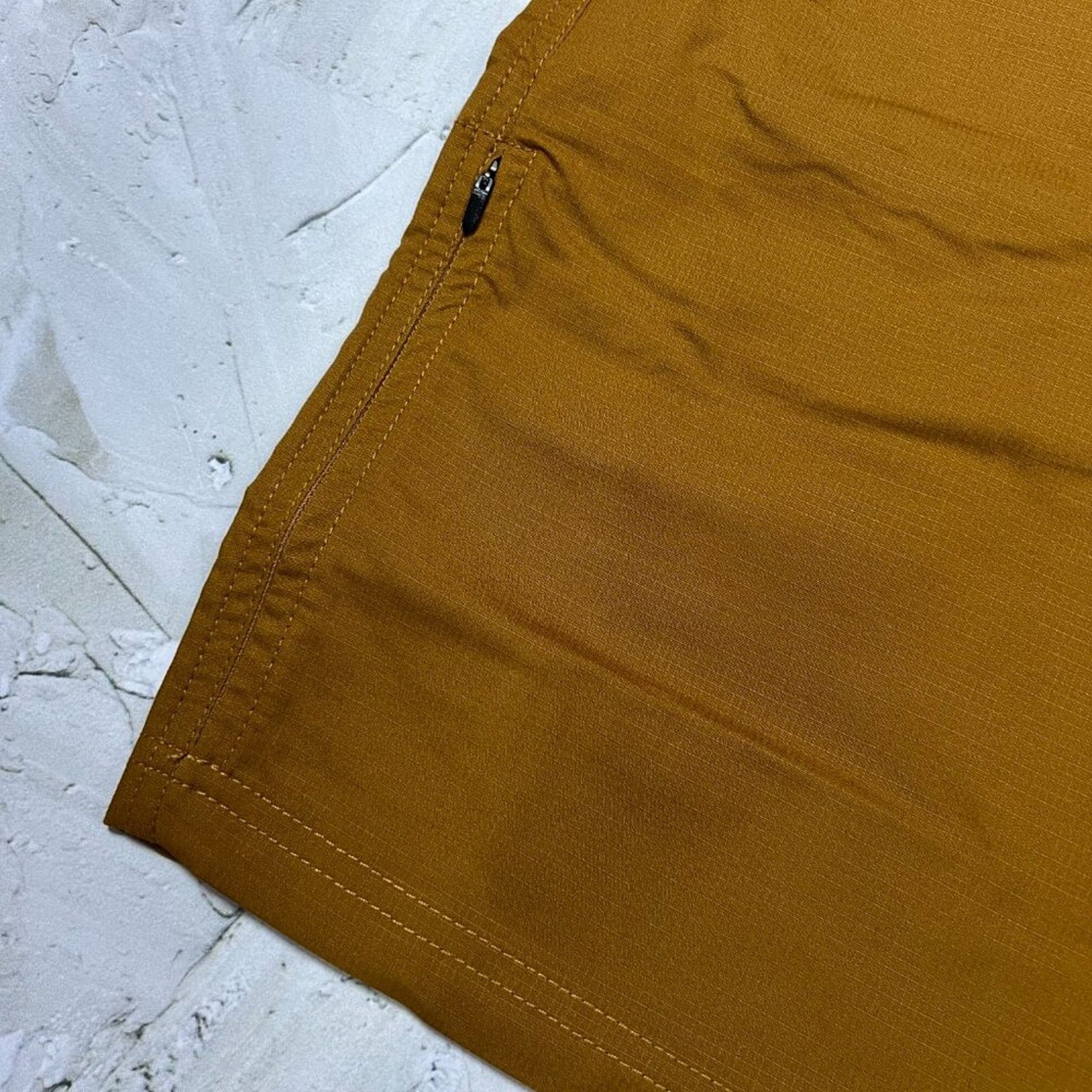 Prana Prana Double Peak Cargo Shorts Antique Bronze Size 34 NWT Size US 34 / EU 50 - 6 Thumbnail