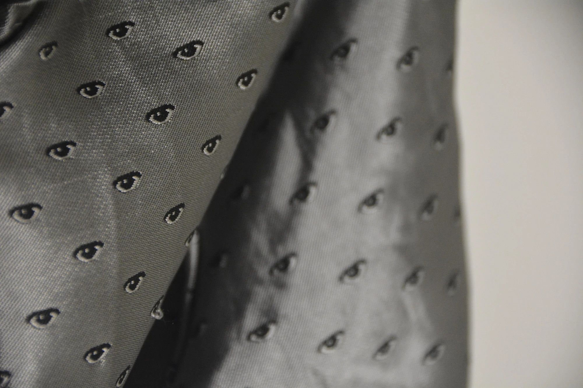 Pleasures Pleasures Eye Print Drawstring Trousers Grey Size US 32 / EU 48 - 6 Thumbnail
