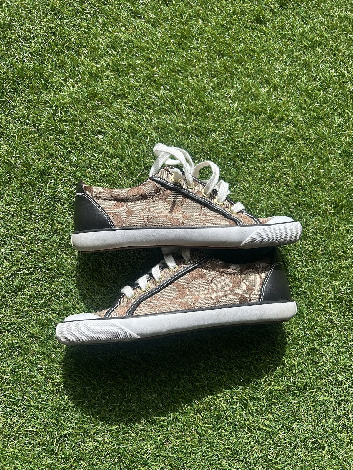 Coach Coach Barrett Signature Canvas Low Top Sneakers Size US 7 / IT 37 - 1 Thumbnail