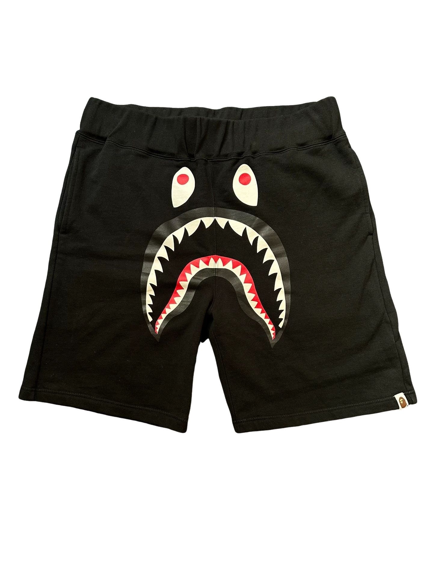 Bape A Bathing Ape Shark Camo Pocket Shorts Size L Size US 34 / EU 50 - 1 Thumbnail