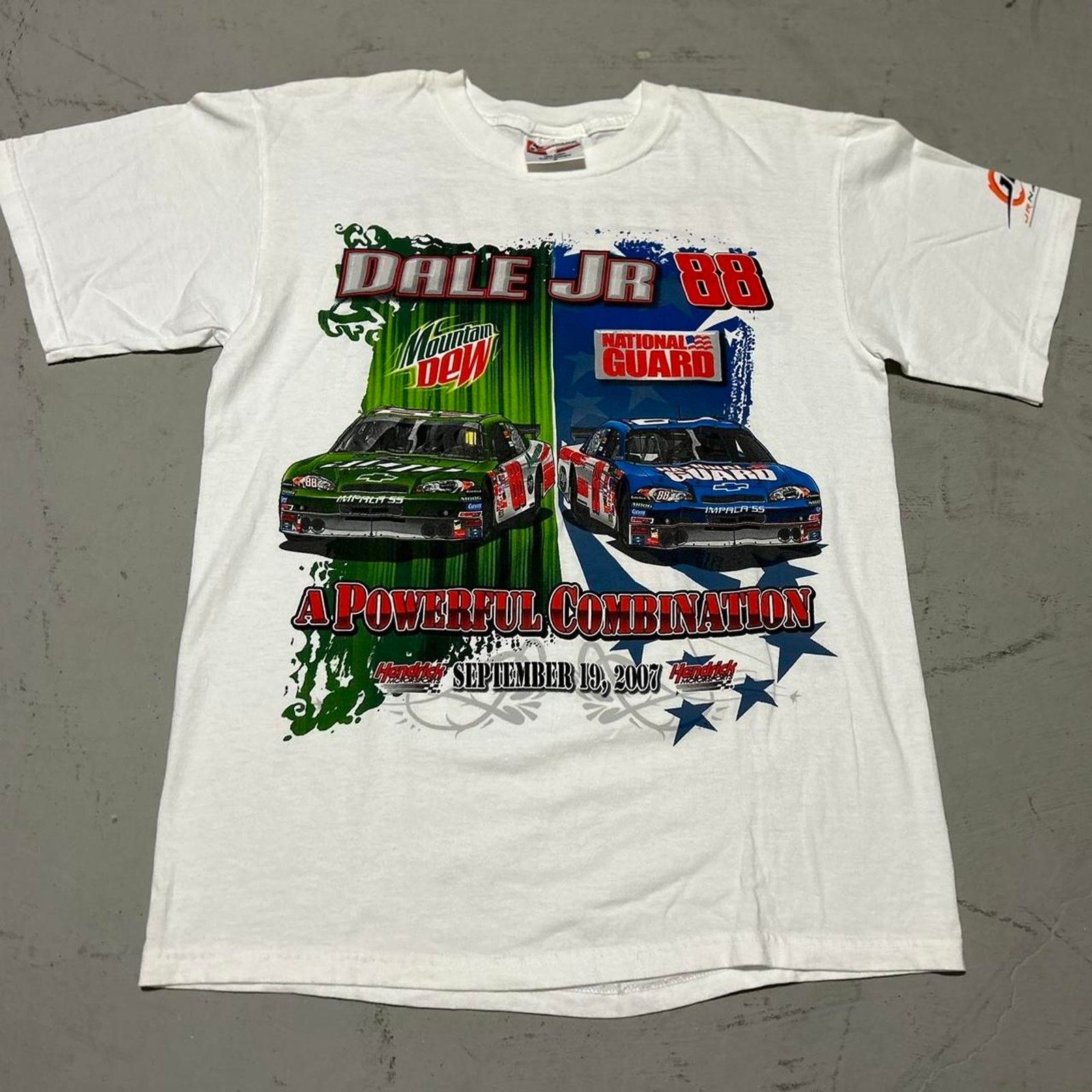 NASCAR **Brand New Vintage Dale Earnhardt Jr NASCAR T-Shirt** Size US M / EU 48-50 / 2 - 1 Thumbnail