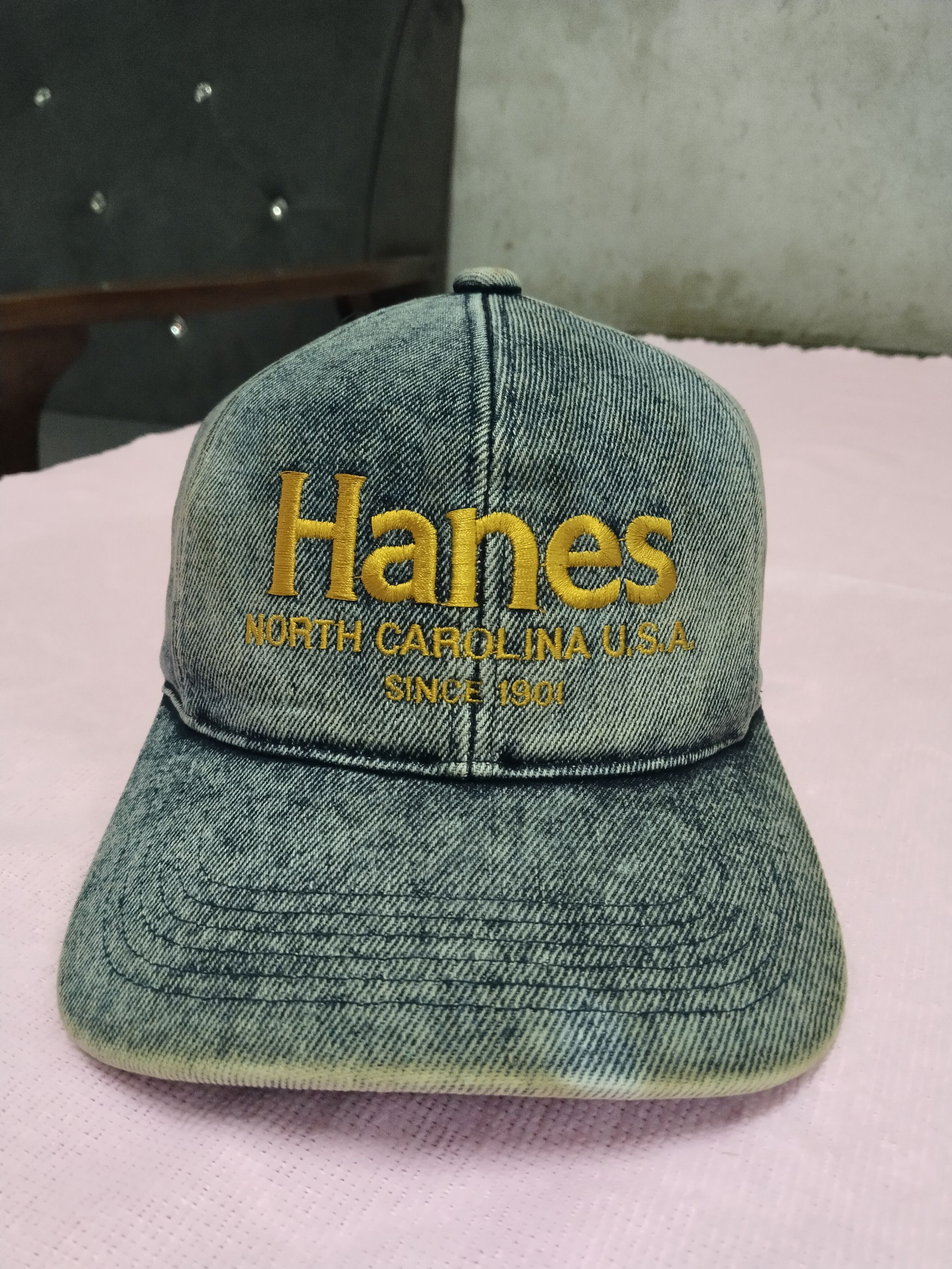 Hanes RARE HANES DENIM TEARS NORTH CAROLINA USA CAP Size ONE SIZE - 2 Thumbnail