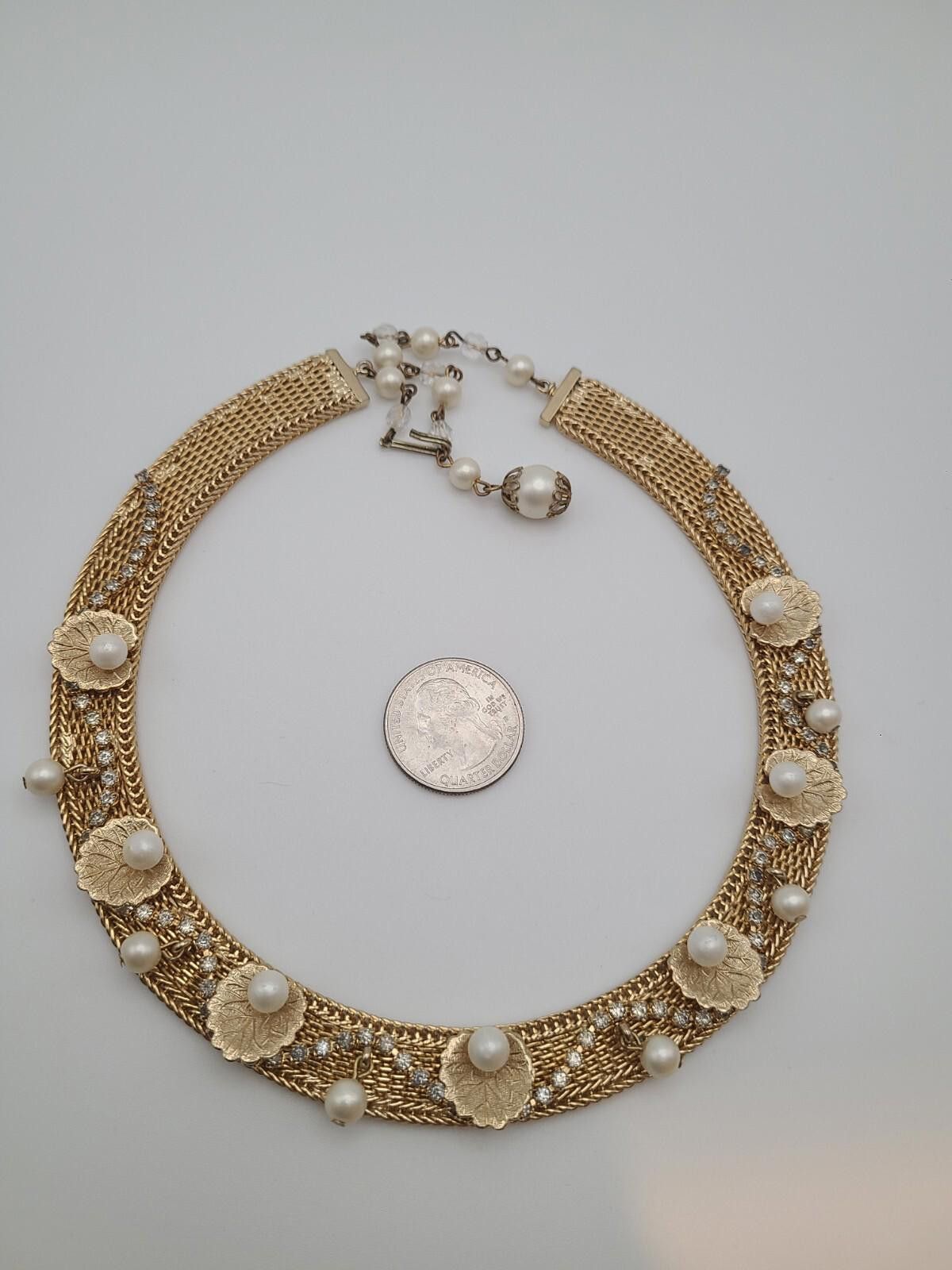 RAGEBLUE Rare Vintage Signed Hobe Choker Pearls Rhinestones Lily Pads Size ONE SIZE - 4 Thumbnail