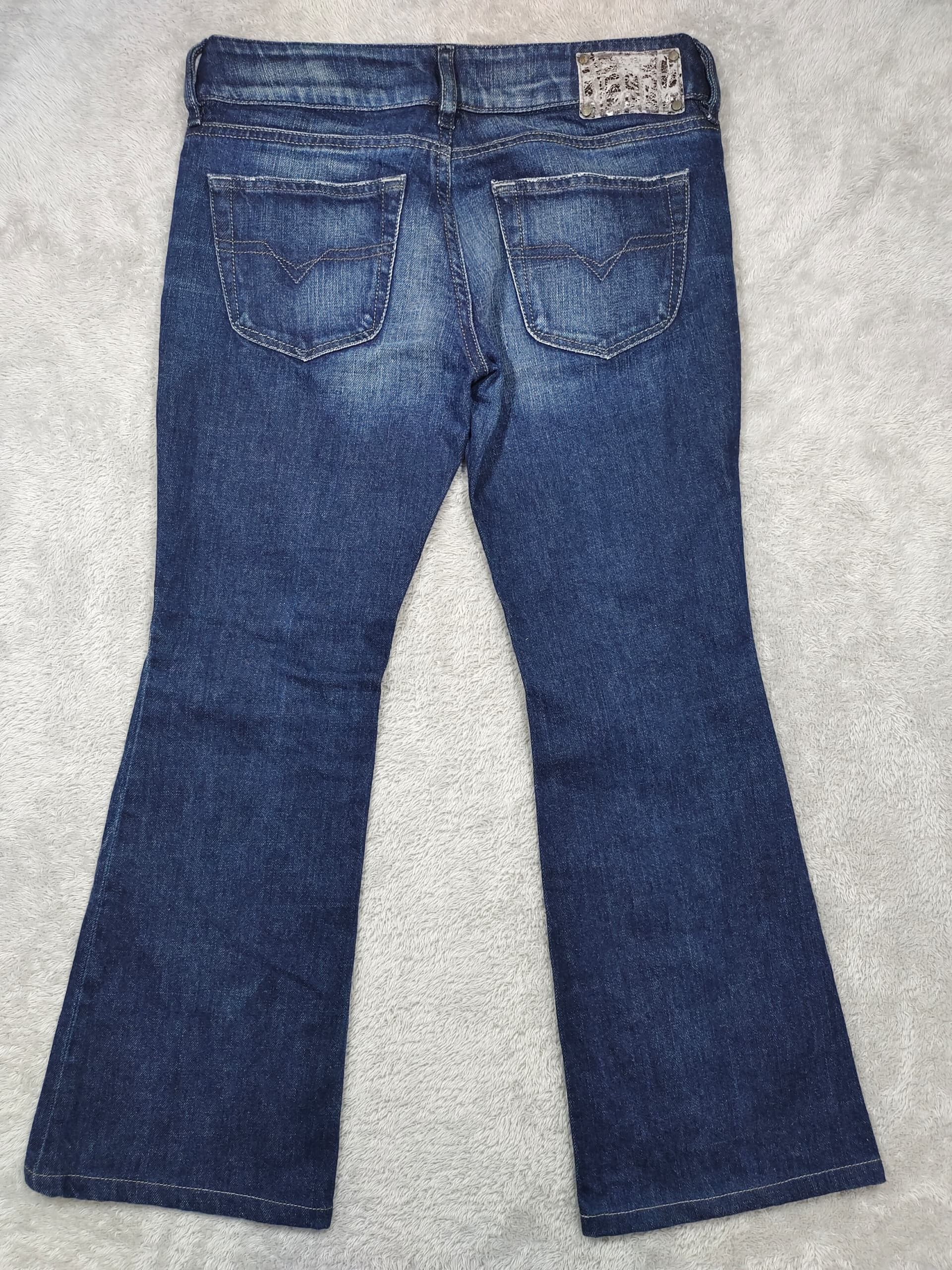 Diesel Y2K DIESEL INDUSTRY LOUVELY FLARE BOOT CUT JEANS Size 30" / US 8 / IT 44 - 2 Thumbnail