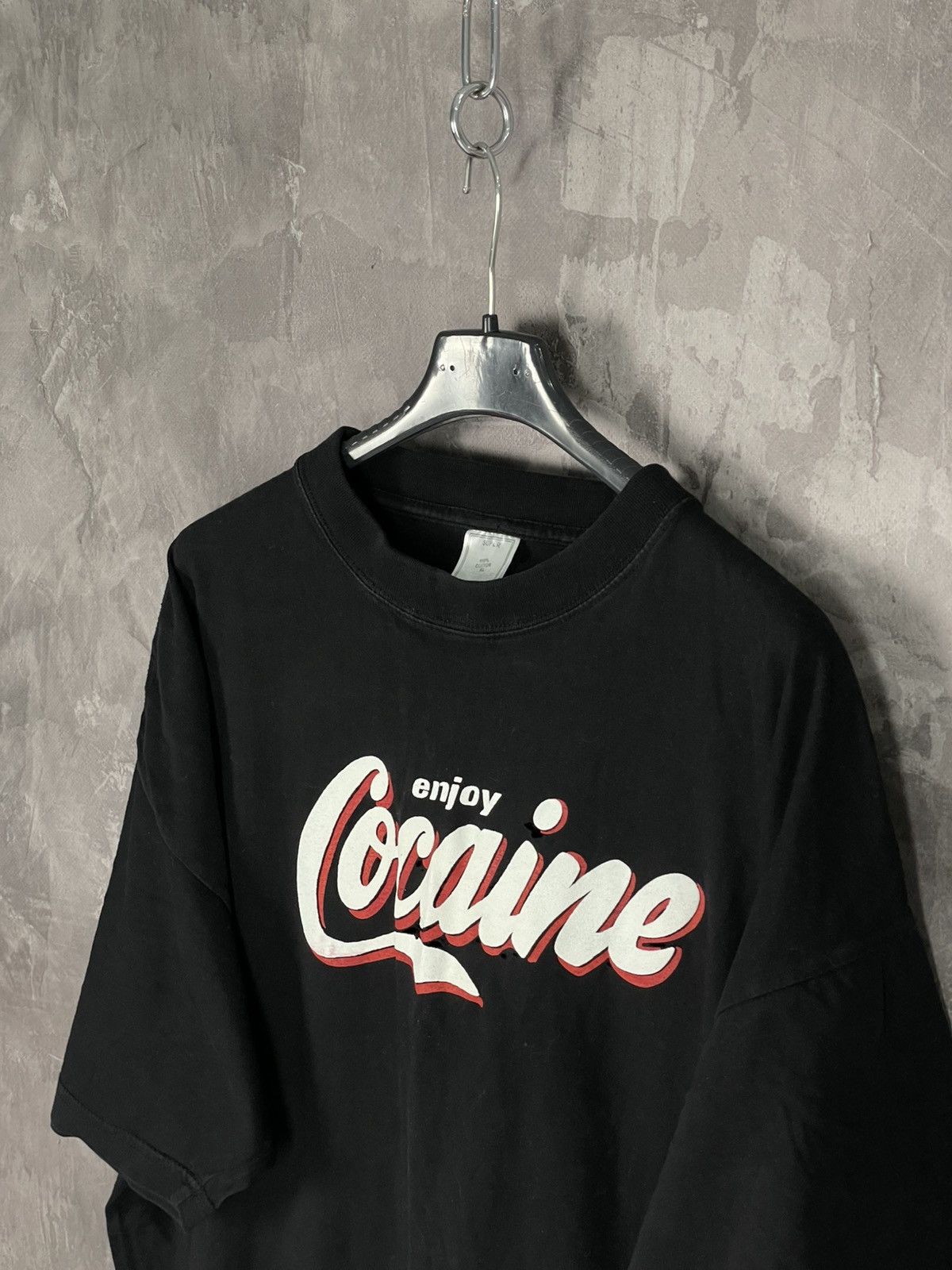 Vintage Vintage 90s Cocaine Enjoy Coca Cola Logo T-shirt Style Size US XL / EU 56 / 4 - 6 Thumbnail