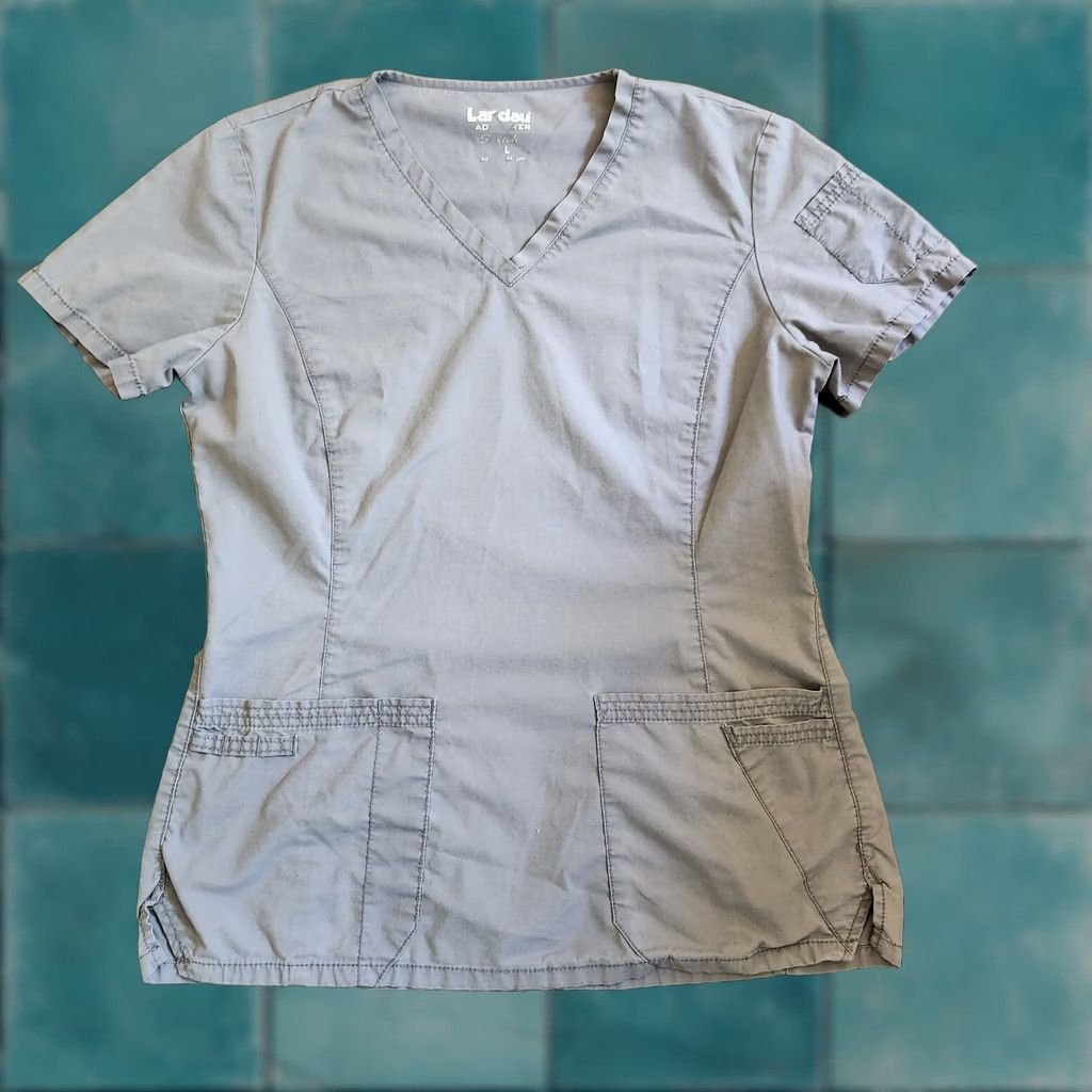 Vintage Landau Medical Gray Scrub Top W/ Pockets - Size Large - Unisex, Cotton, Solid, Medical Size US L / EU 52-54 / 3 - 1 Thumbnail