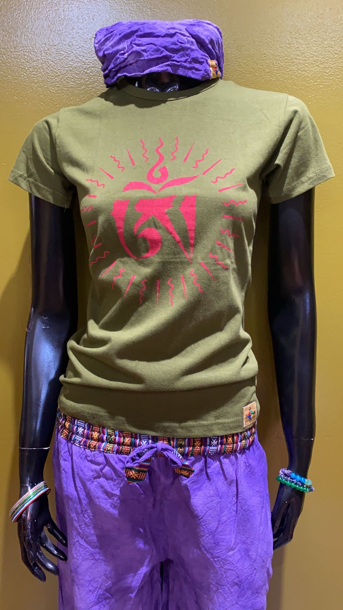 Other Tibetan Om Symbol Painted Tee: 100% Organic Cotton T Shirt Size M / US 6-8 / IT 42-44 - 1 Preview