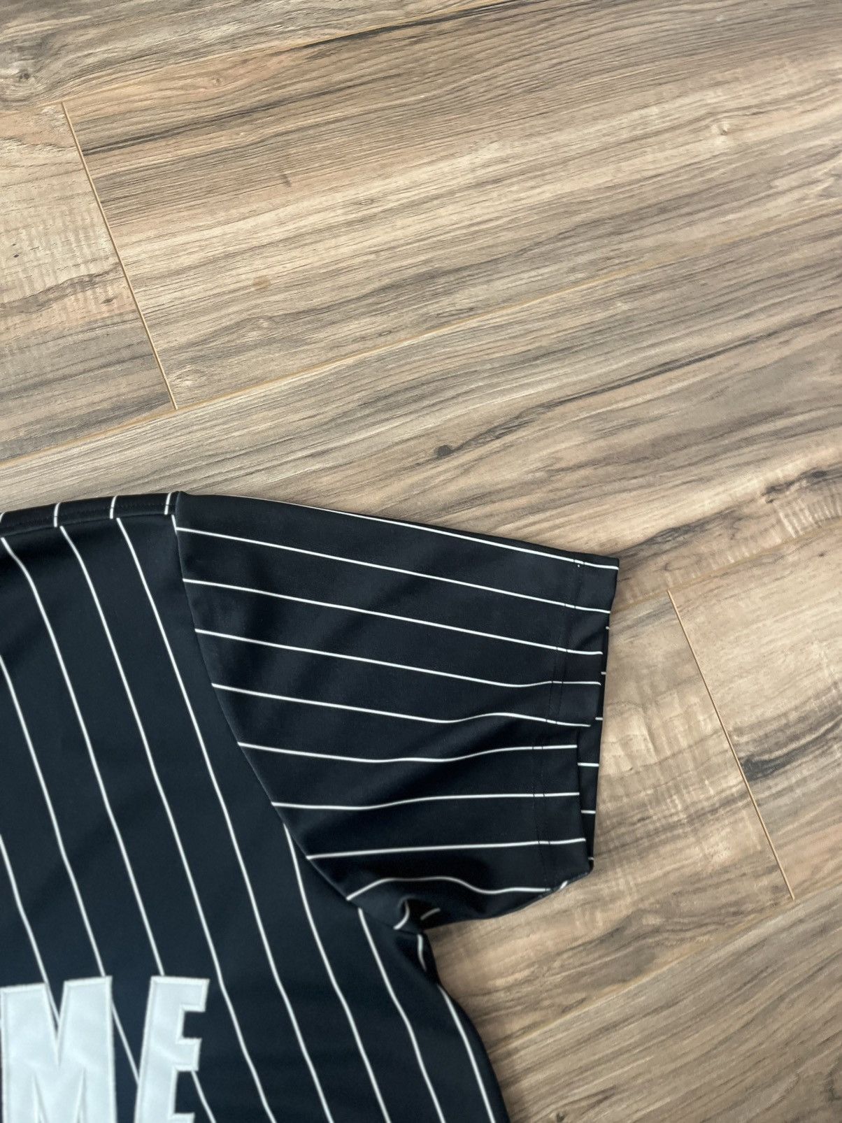 Supreme Supreme Pinstripe Baseball Jersey Size US XL / EU 56 / 4 - 6 Thumbnail