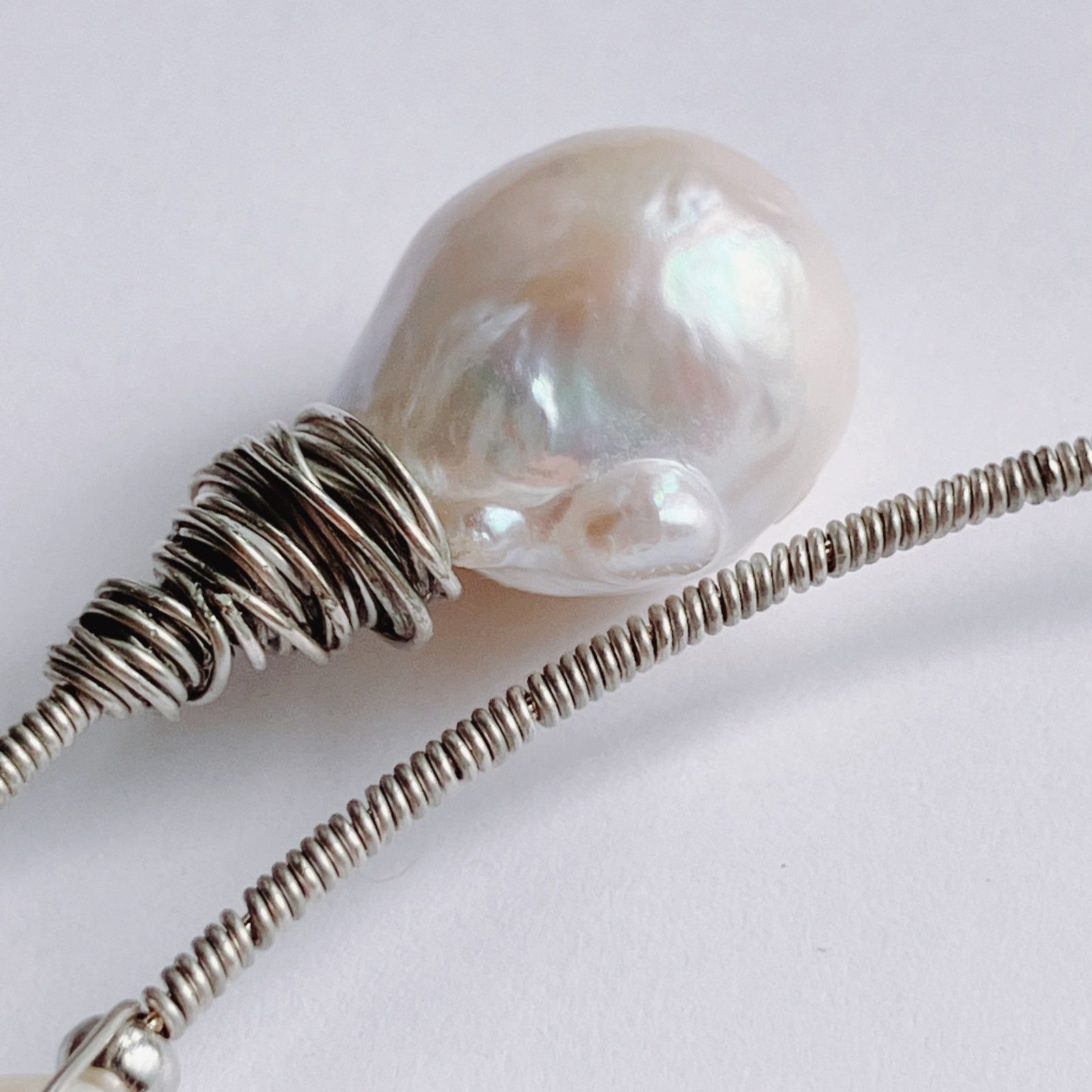 Vintage Genuine Baroque Pearl Collar Choker Necklace Wire Wrap Size ONE SIZE - 18 Thumbnail