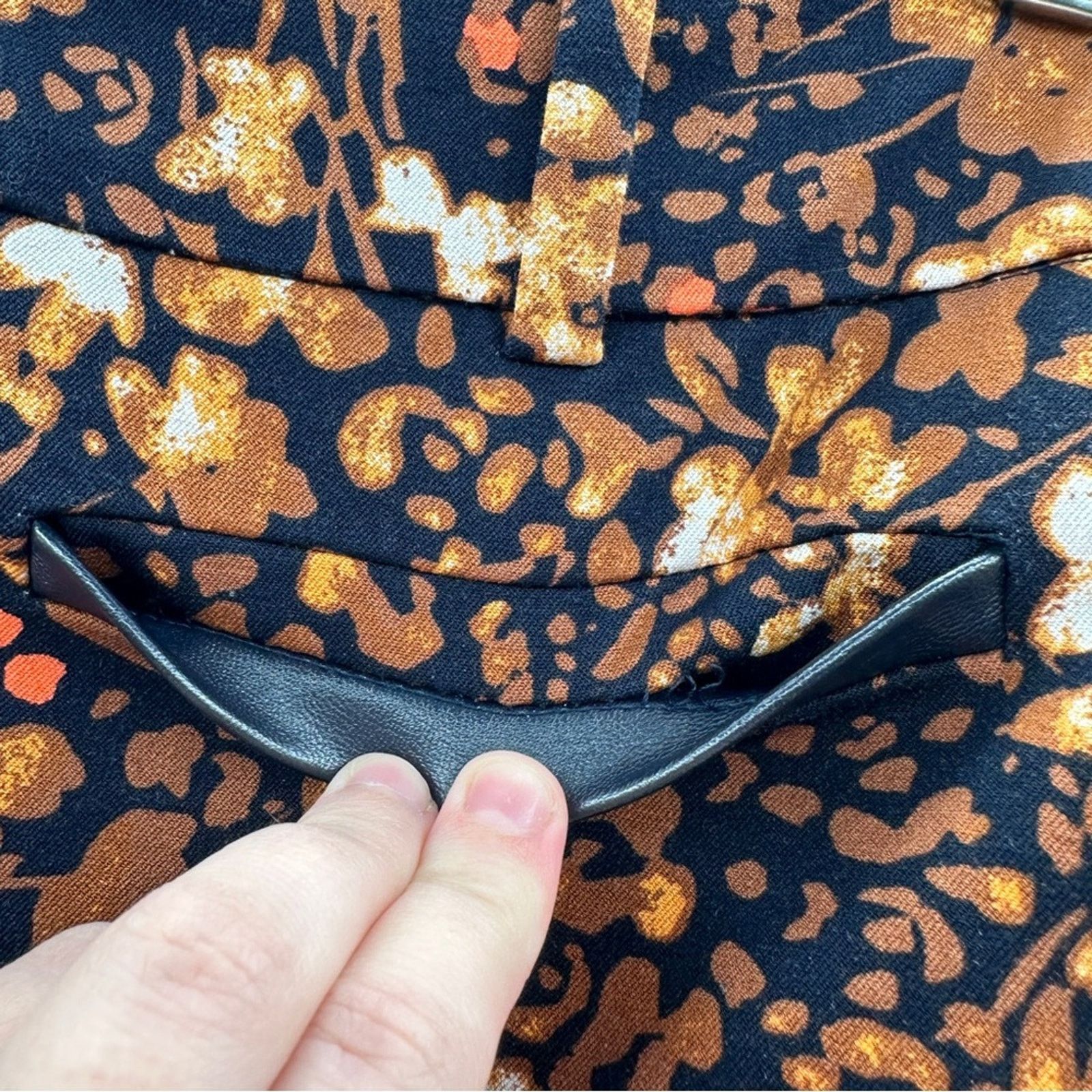Anthropologie Anthropologie The Essential Slim Autumn Floral Trouser Pants Size 30" / US 8 / IT 44 - 8 Thumbnail