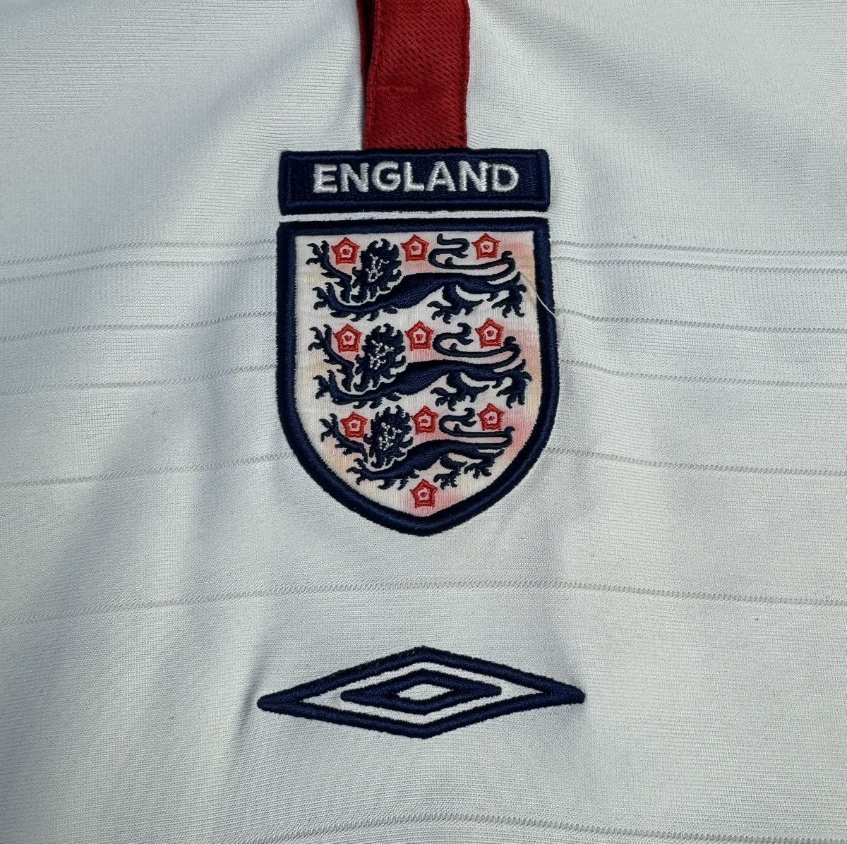 Umbro England 2003 2005 Home Shirt Jersey Reversible Umbro Size US L / EU 52-54 / 3 - 6 Thumbnail