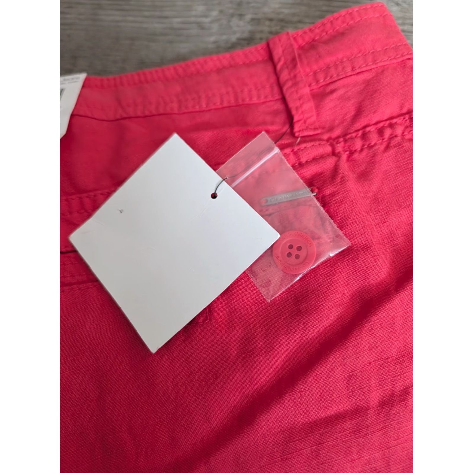 Calvin Klein Calvin Klein Shorts Coral Pink Lightweight Linen Blend Outdoor Chino Sz 14 Women’s NWT Size 36" / US 14 / IT 50 - 5 Thumbnail
