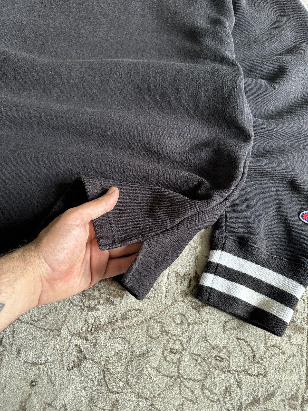 Champion Vintage Champion Reverse Weave Center Logo Heavy Sweatshirt Size US L / EU 52-54 / 3 - 7 Thumbnail