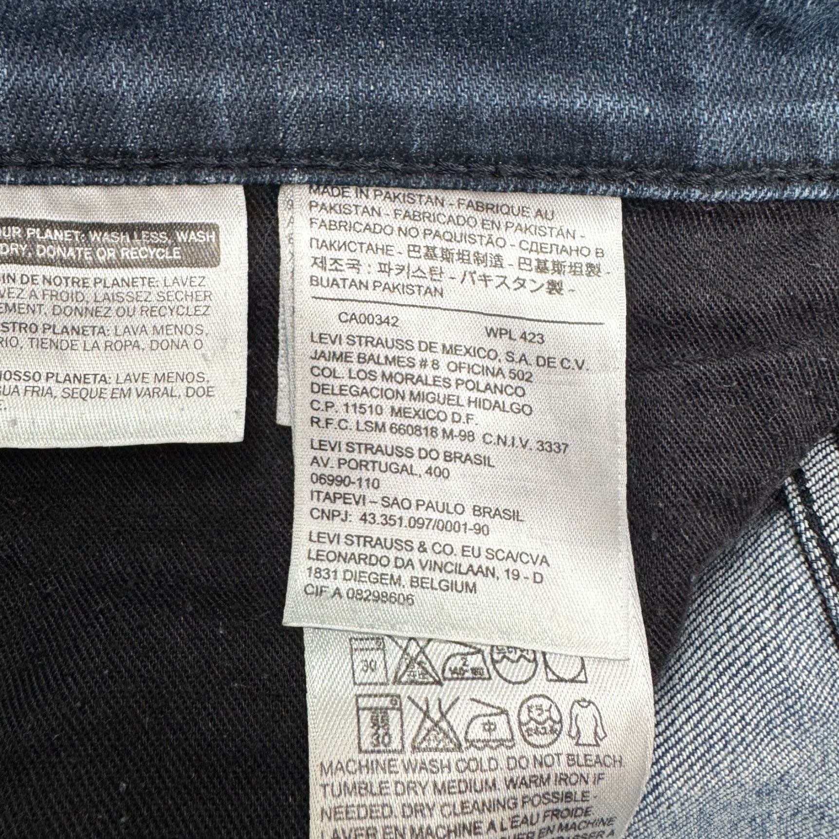 Levi's Levi's 511 Jeans Straight Regular Mens 36x25 Blue Dark Wash Denim Cropped Hem Casual Size US 36 / EU 52 - 7 Thumbnail