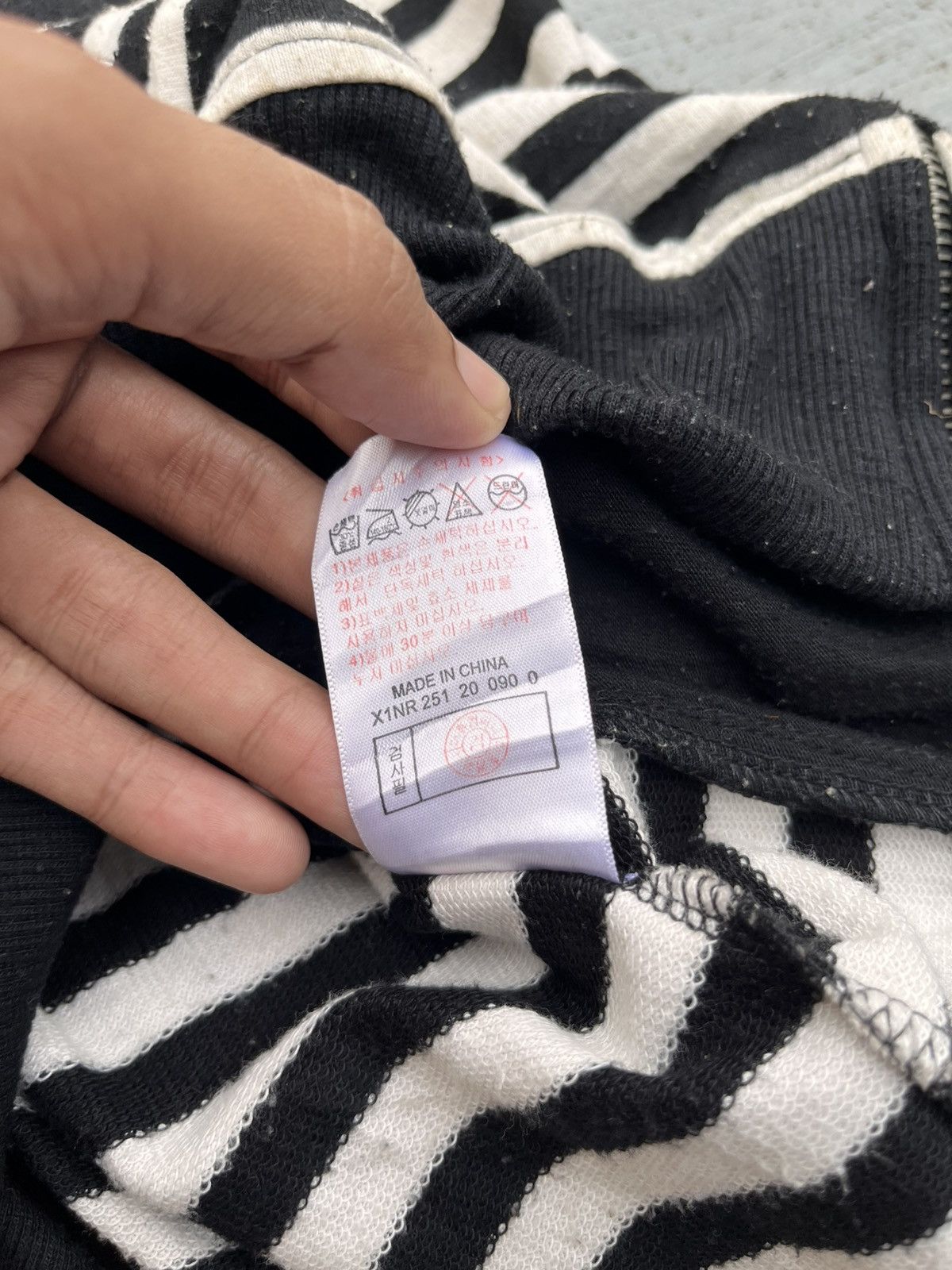 Hysteric Glamour JAPENSE CRUX BRITISH ENGLAND STRIPE ZIPER HOODIE PUNK Size US M / EU 48-50 / 2 - 5 Thumbnail