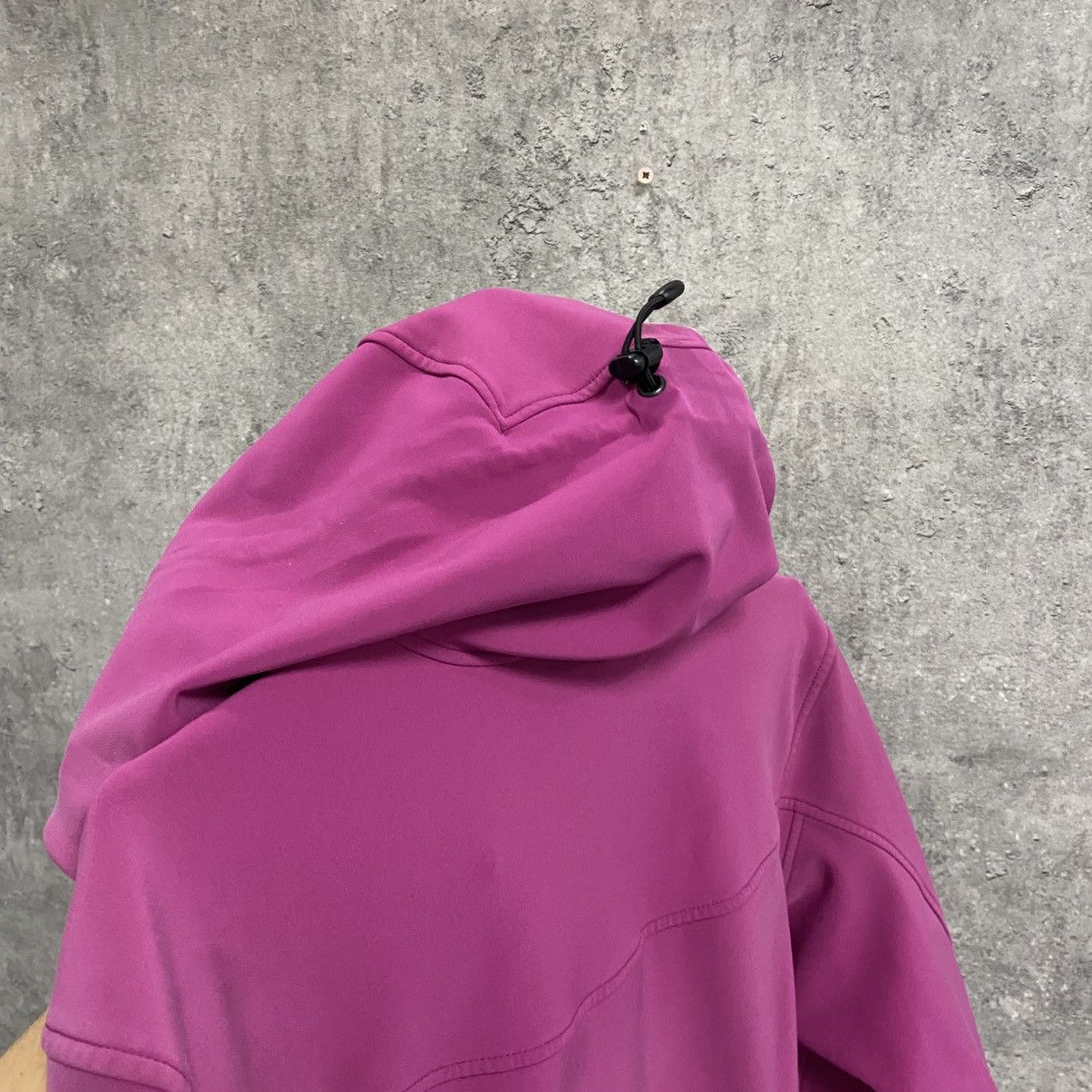 Arc'teryx Vintage Arc’teryx Pink Soft-Shell Outdoor Jacket Size US S / EU 44-46 / 1 - 9 Thumbnail