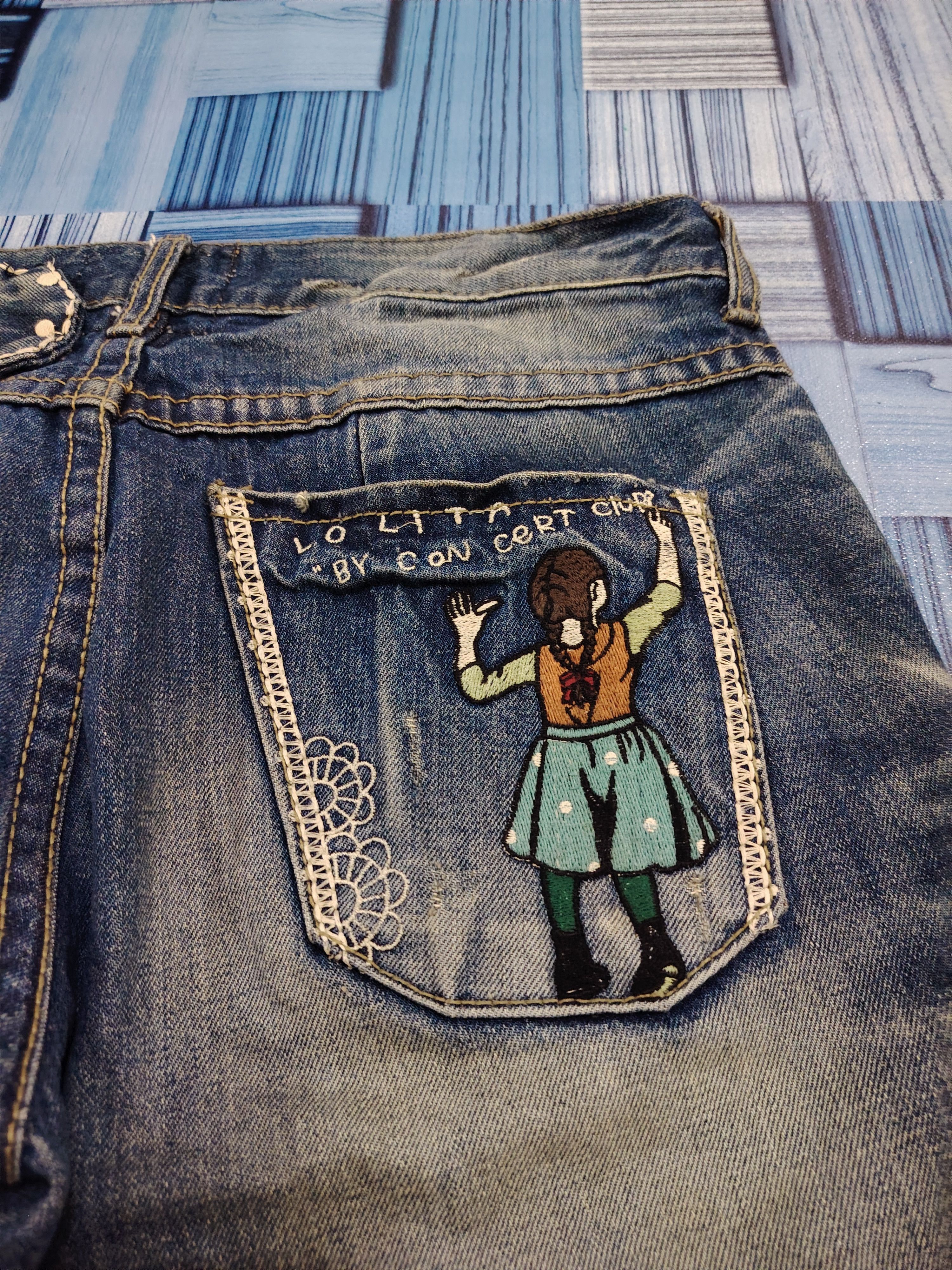 If Six Was Nine Rare!!! Lolita denim distressed flared short jeans Size 31" - 19 Thumbnail