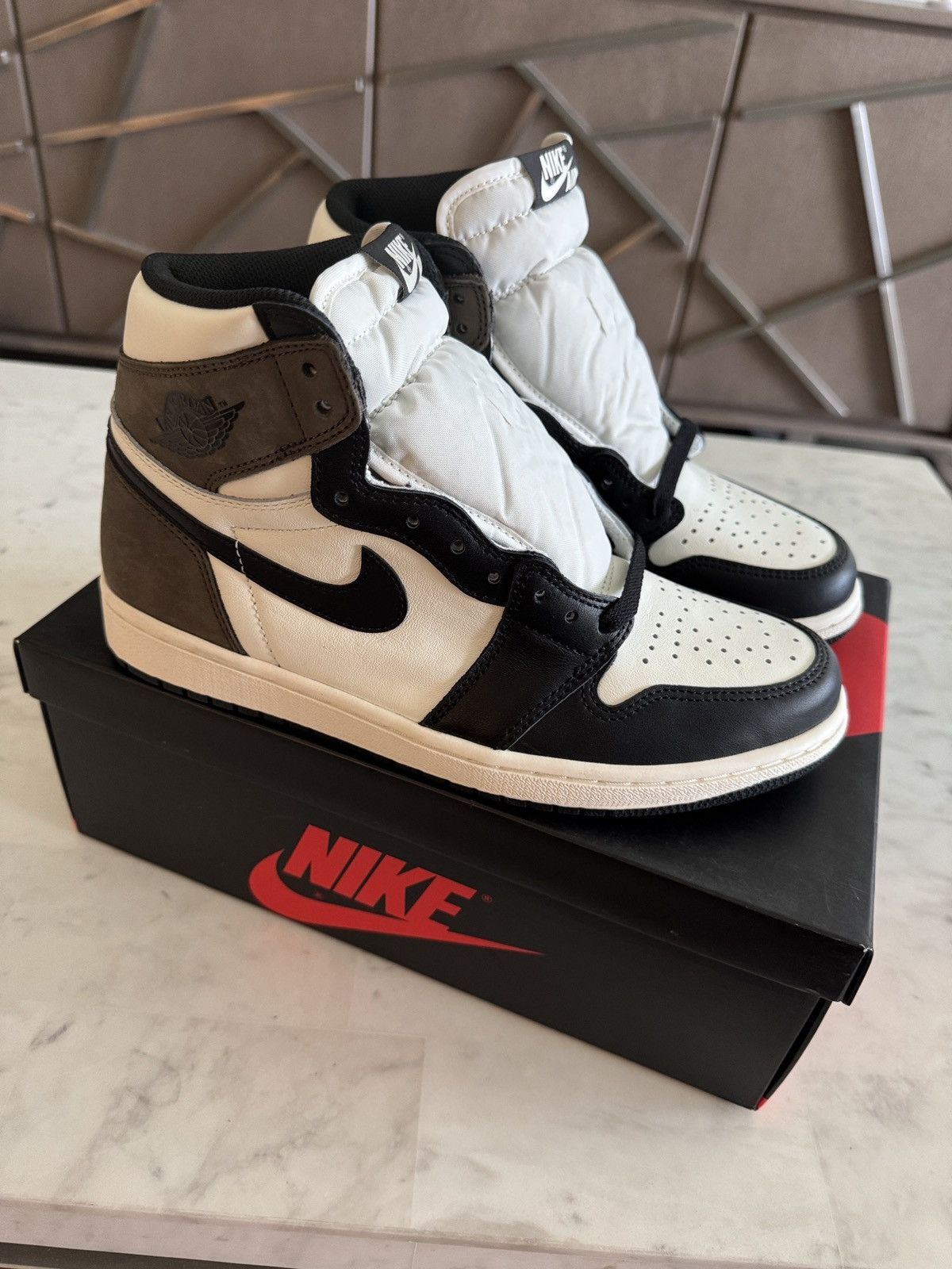 Jordan Brand Air Jordan 1 Retro “ Dark Mocha “ Size US 8.5 / EU 41-42 - 1 Thumbnail