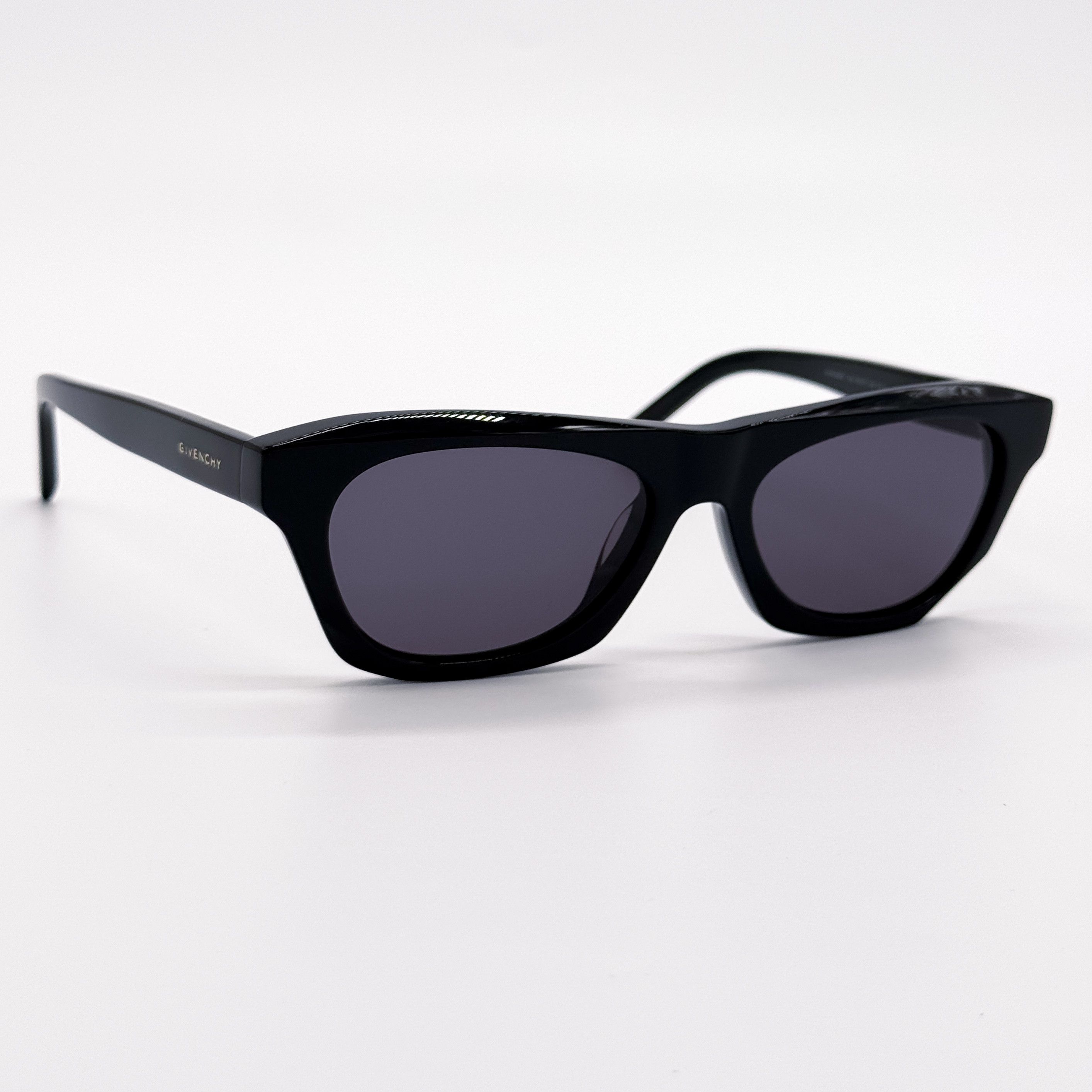 Givenchy NEW GIVENCHY GV40026U 01A BLACK UNISEX SUNGLASSES GIVENCHY Size ONE SIZE - 5 Thumbnail