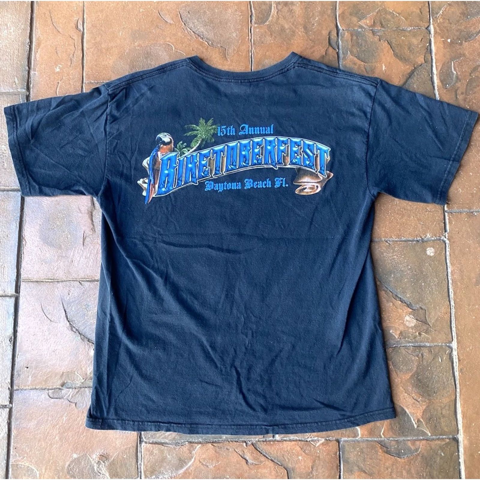 Gildan VINTAGE Y2K Biketoberfest Daytona Beach T Shirt Large Biker Motorcycle Shirt Mens Size US L / EU 52-54 / 3 - 3 Thumbnail