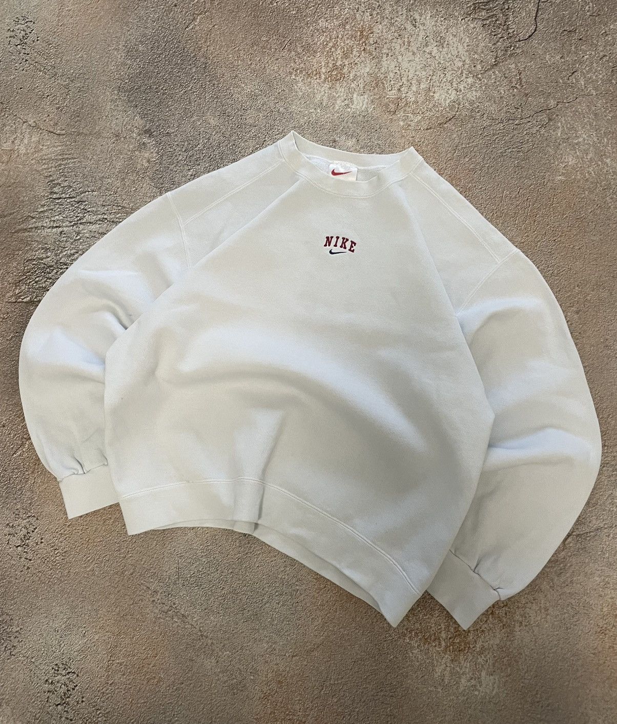 Nike Vintage Nike Center Logo Boxy Sweatshirt Size US S / EU 44-46 / 1 - 2 Thumbnail