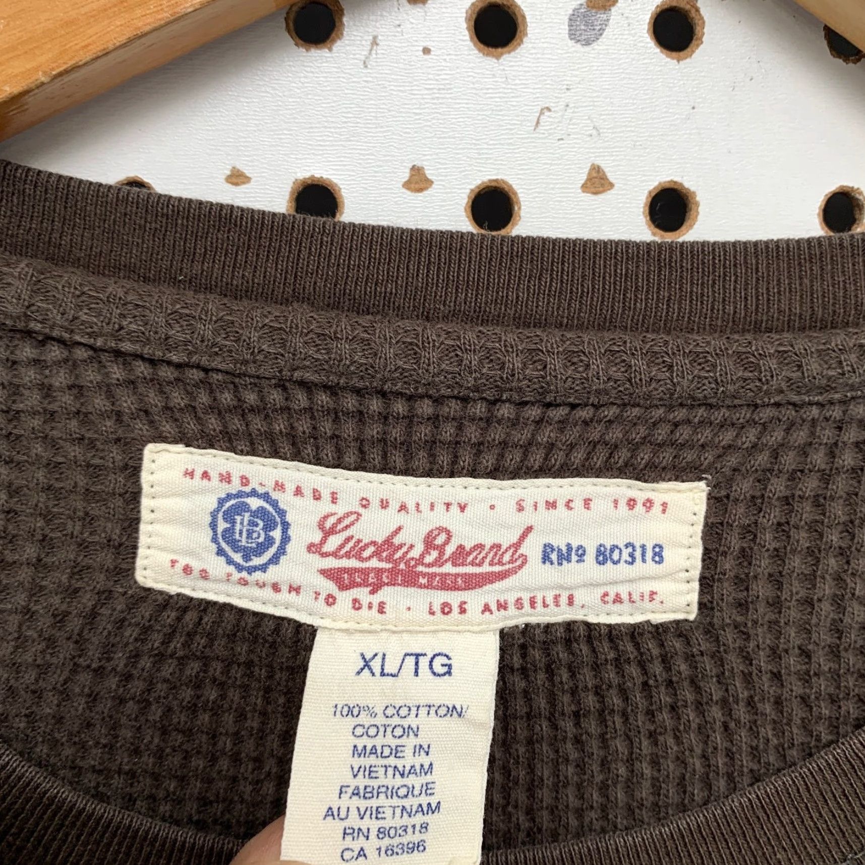 Lucky Brand Lucky Brand Thermal Shirt Mens XL Brown Poker Ace Spades Long Sleeve Shirt Size US XL / EU 56 / 4 - 3 Thumbnail