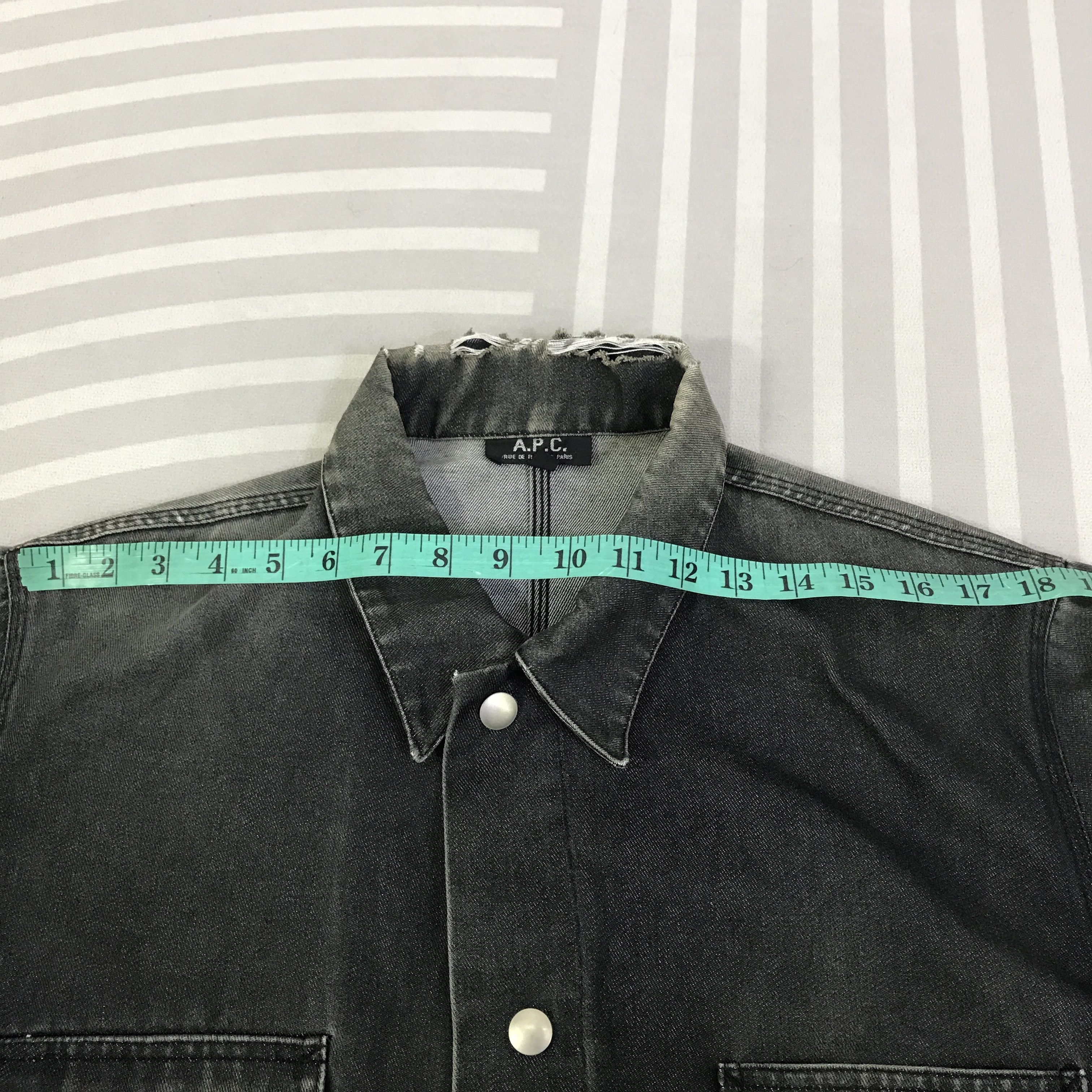 A.P.C. Vintage A.P.C Denim Faded distressed Jacket K115B12 Size US L / EU 52-54 / 3 - 6 Thumbnail