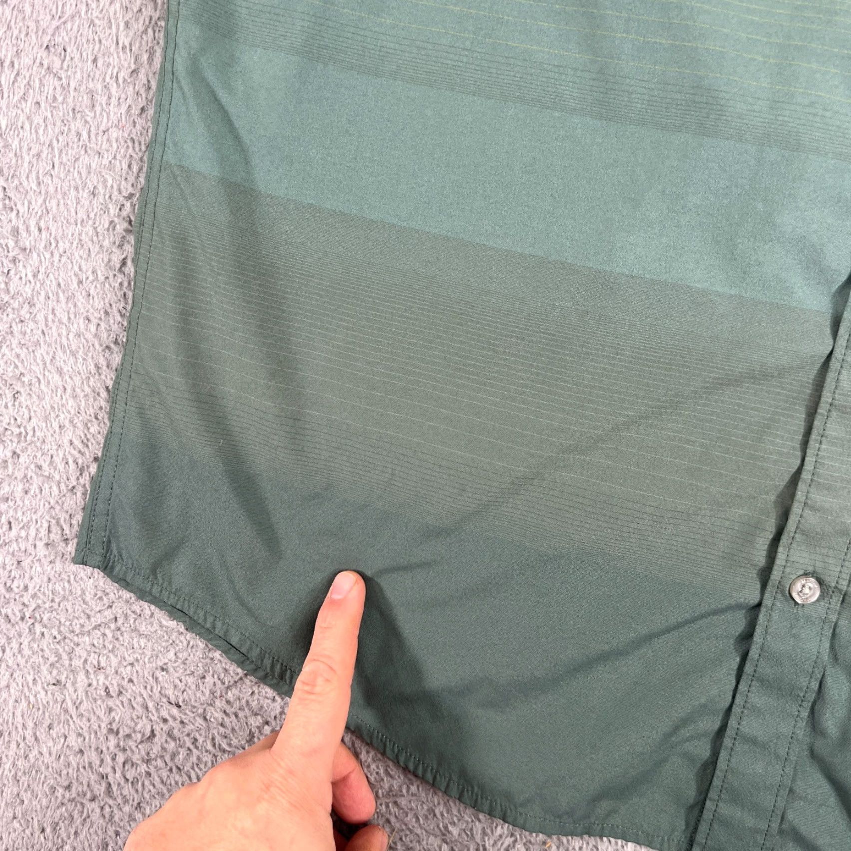Marmot Marmot Men's Hamilton XL Button-Up Short Sleeve Green Ombray Size US 36 / EU 52 - 3 Thumbnail