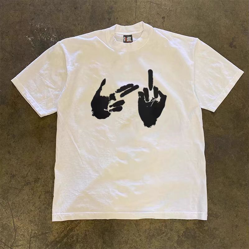 Japanese Brand White Loose Hand Printed Short Sleeve T-Shirt Size US M / EU 48-50 / 2 - 1 Thumbnail