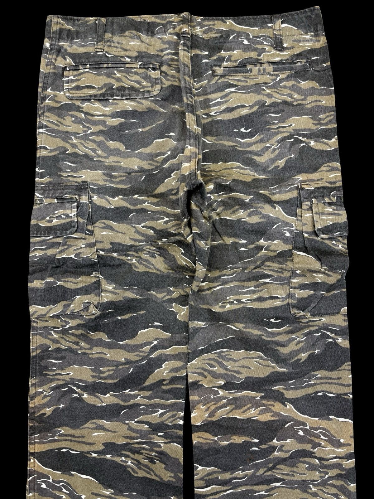 Japanese Brand VANQUISH Japan Multizipper Tactical Cargo Skinny Pant F705 Size US 33 - 13 Thumbnail