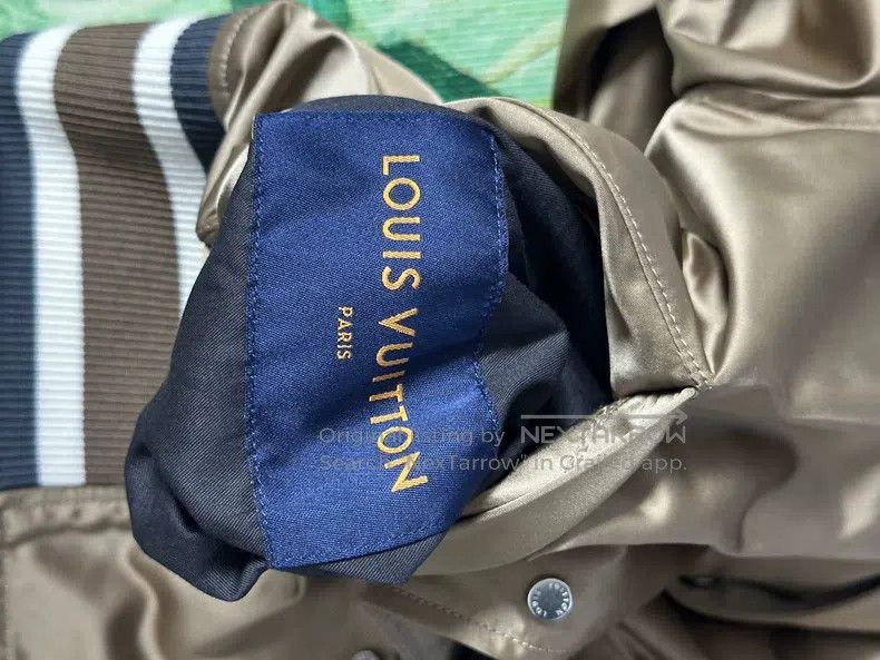 Louis Vuitton Louis Vuitton Gold Jacket Size US M / EU 48-50 / 2 - 4 Thumbnail