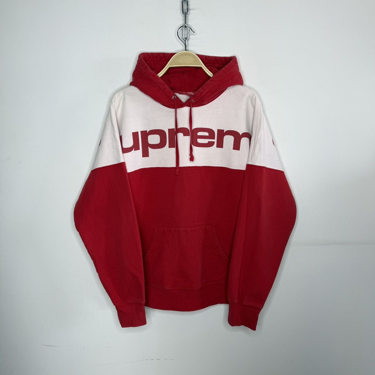 Supreme Supreme Sweatshirt Logo 2017 Hoodie Red White Size US L / EU 52-54 / 3 - 1 Thumbnail