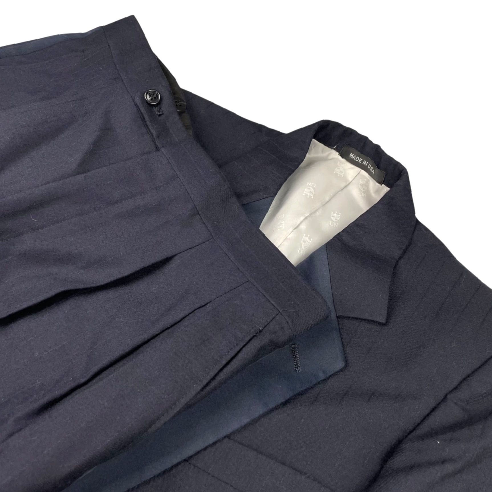 Vintage VINTAGE Lord West Tuxedo Suit Navy Blue 2 Piece Mens 42R Jacket 1-Button Pants 32x30 Wool Satin Peak Lapel US Size 42R - 2 Thumbnail