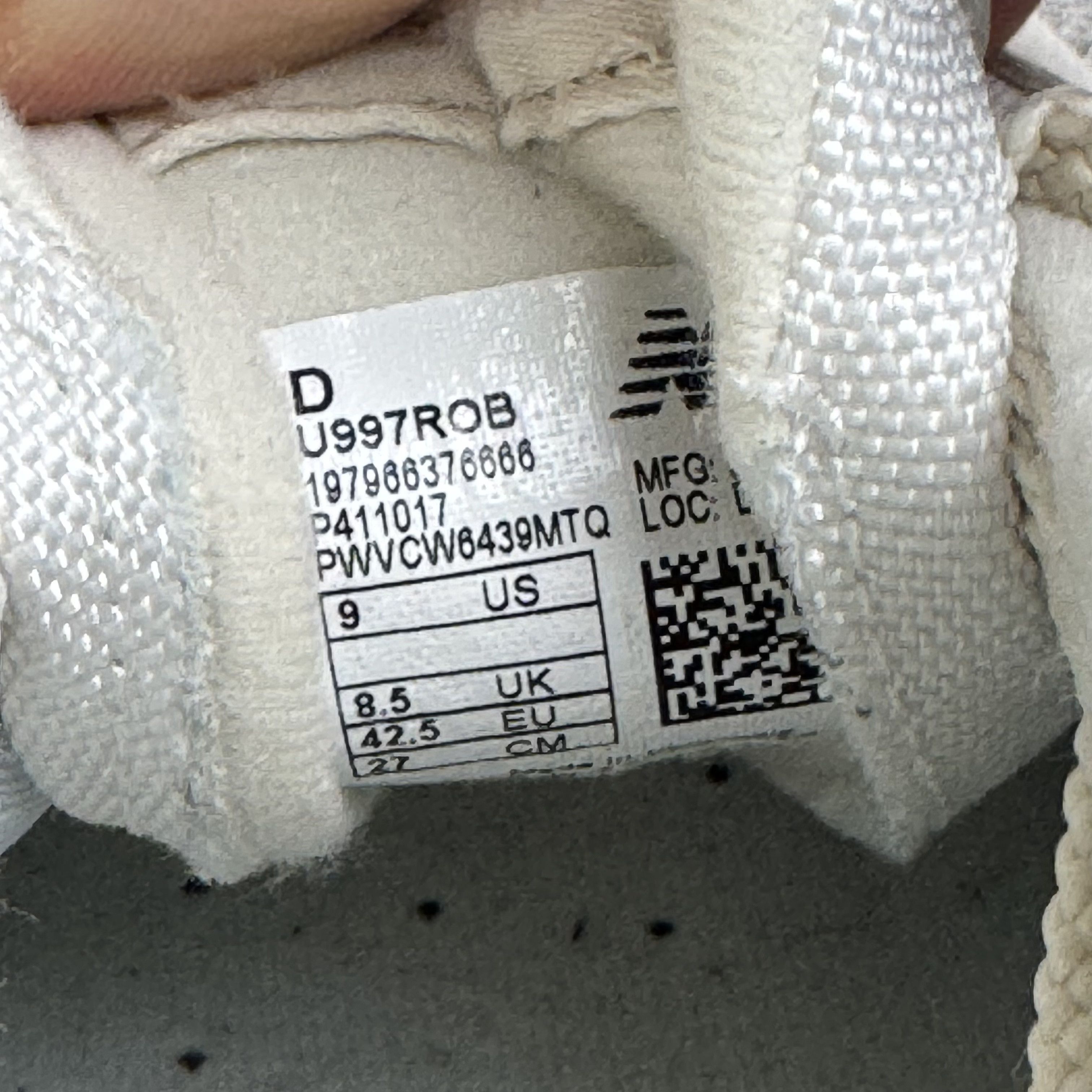 New Balance New Balance 997R Cordura “Linen” — New (No Box) Size US 9.5 / EU 42-43 - 2 Thumbnail