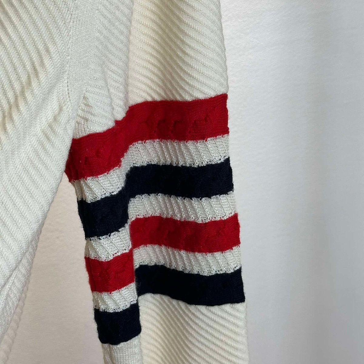 Thom Browne THOM BROWNE 4BAR CARDIGAN Size US L / EU 52-54 / 3 - 8 Thumbnail