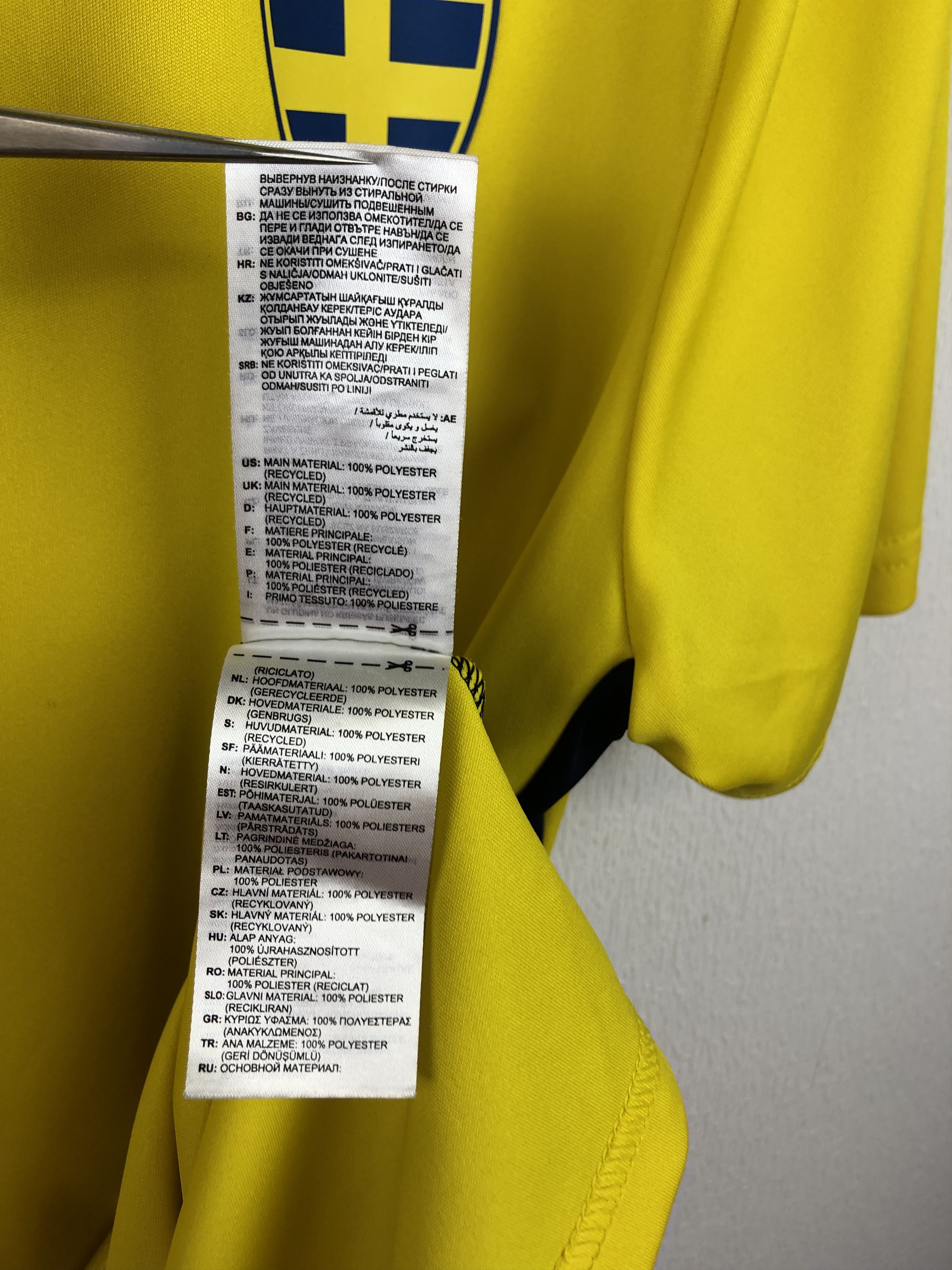 Adidas Sweden Home football shirt 2021 Football Adidas Jersey Size US L / EU 52-54 / 3 - 12 Thumbnail