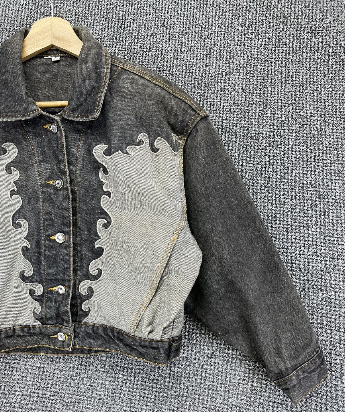 Japanese Brand Vintage Japanese Flower Denim Cardigan Jacket Size M / US 6-8 / IT 42-44 - 5 Thumbnail