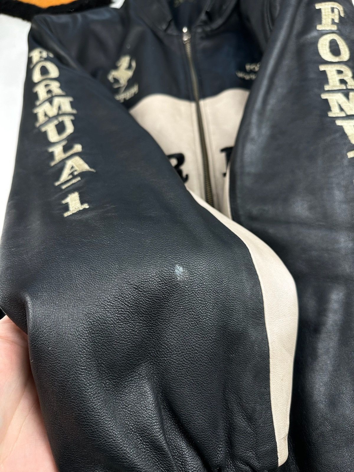 Other FERRARI RACING LEATHER JACKET BOMBER FIT Size US XL / EU 56 / 4 - 6 Thumbnail