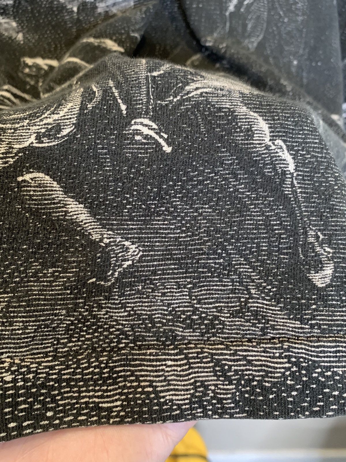 Vintage *RARE* Vintage Gustave Dore Crucifixion Jesus Christ T-Shirt Size US M / EU 48-50 / 2 - 6 Thumbnail