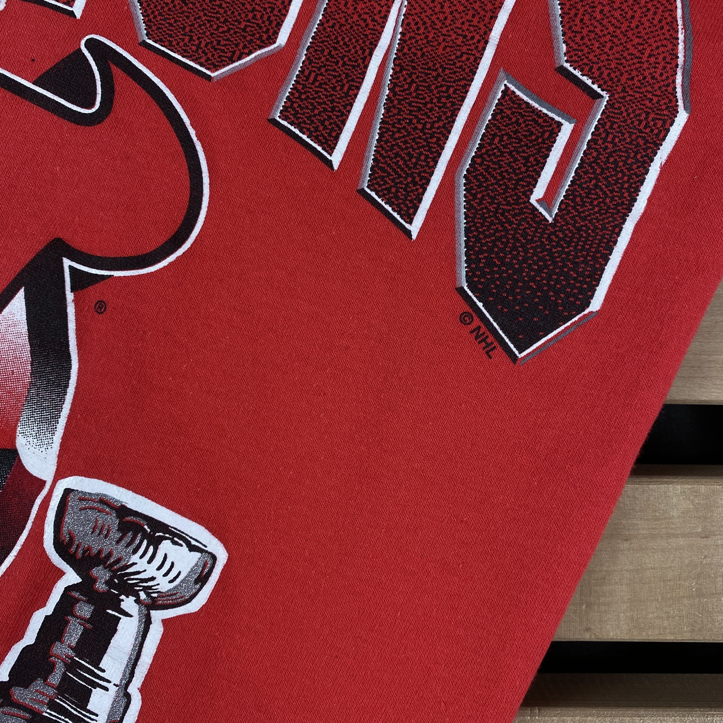 NHL × Vintage Mens Vintage T-Shirt NHL New Jersey Devils 1995 Size L Size US L / EU 52-54 / 3 - 4 Thumbnail