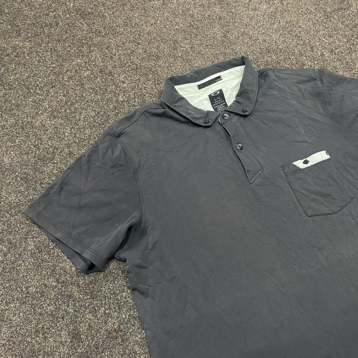 Oakley Oakley ICON Series Polo Shirt - Hidden Zip Pocket - Size L Size US M / EU 48-50 / 2 - 2 Thumbnail
